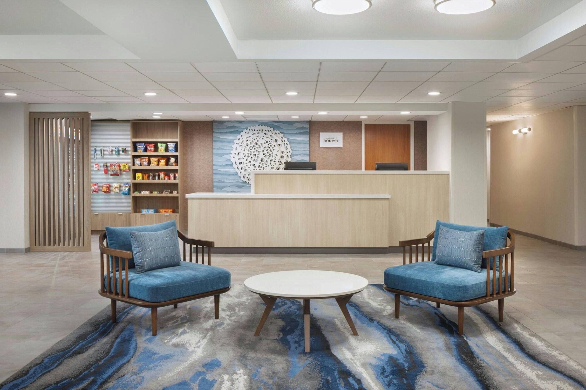 Vista Lobby Fairfield Inn by Marriott Mission Viejo / Orange County