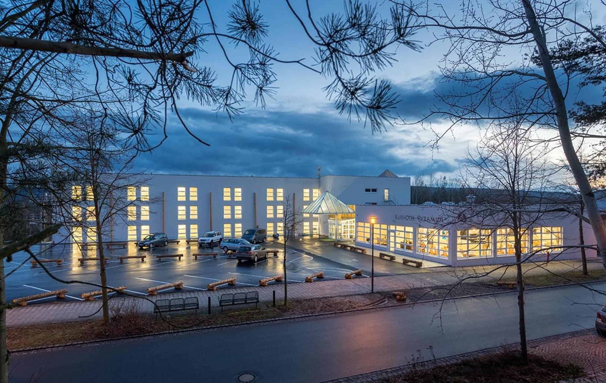 Vista Exterior Kurhotel Pyramide Sibyllenbad