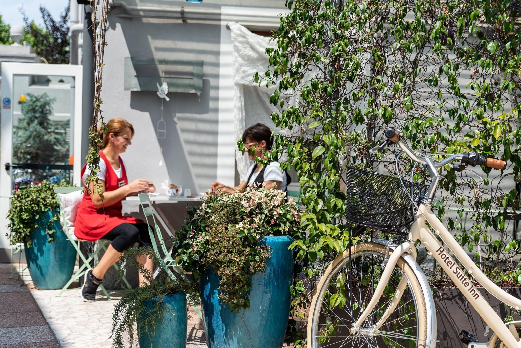 Vista Lobby Hotel Suite Inn