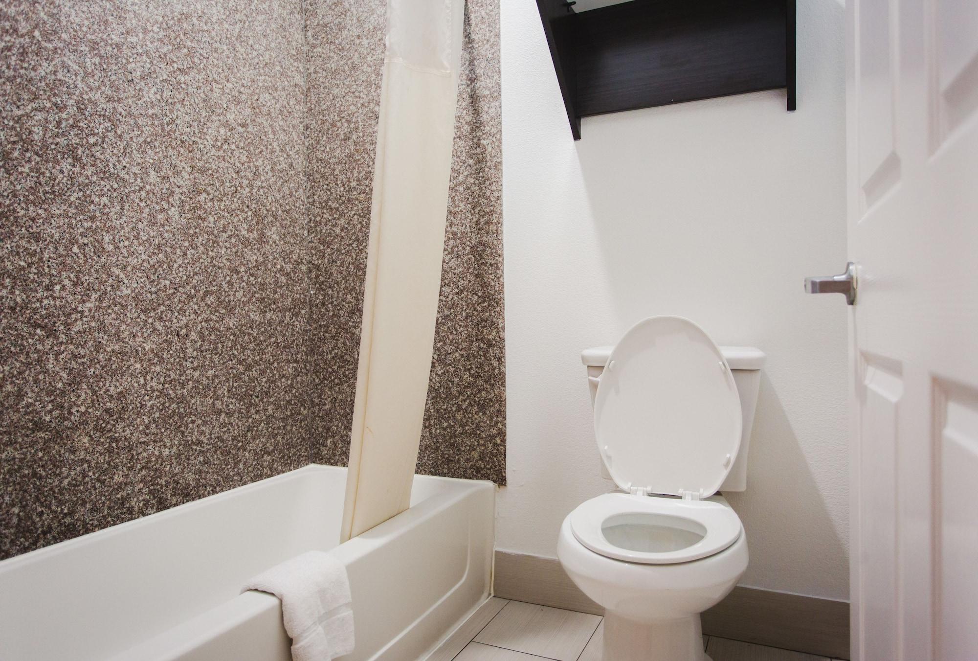 Equipamiento de Habitación Moonlight Suites - Houston George Bush Intl Airport