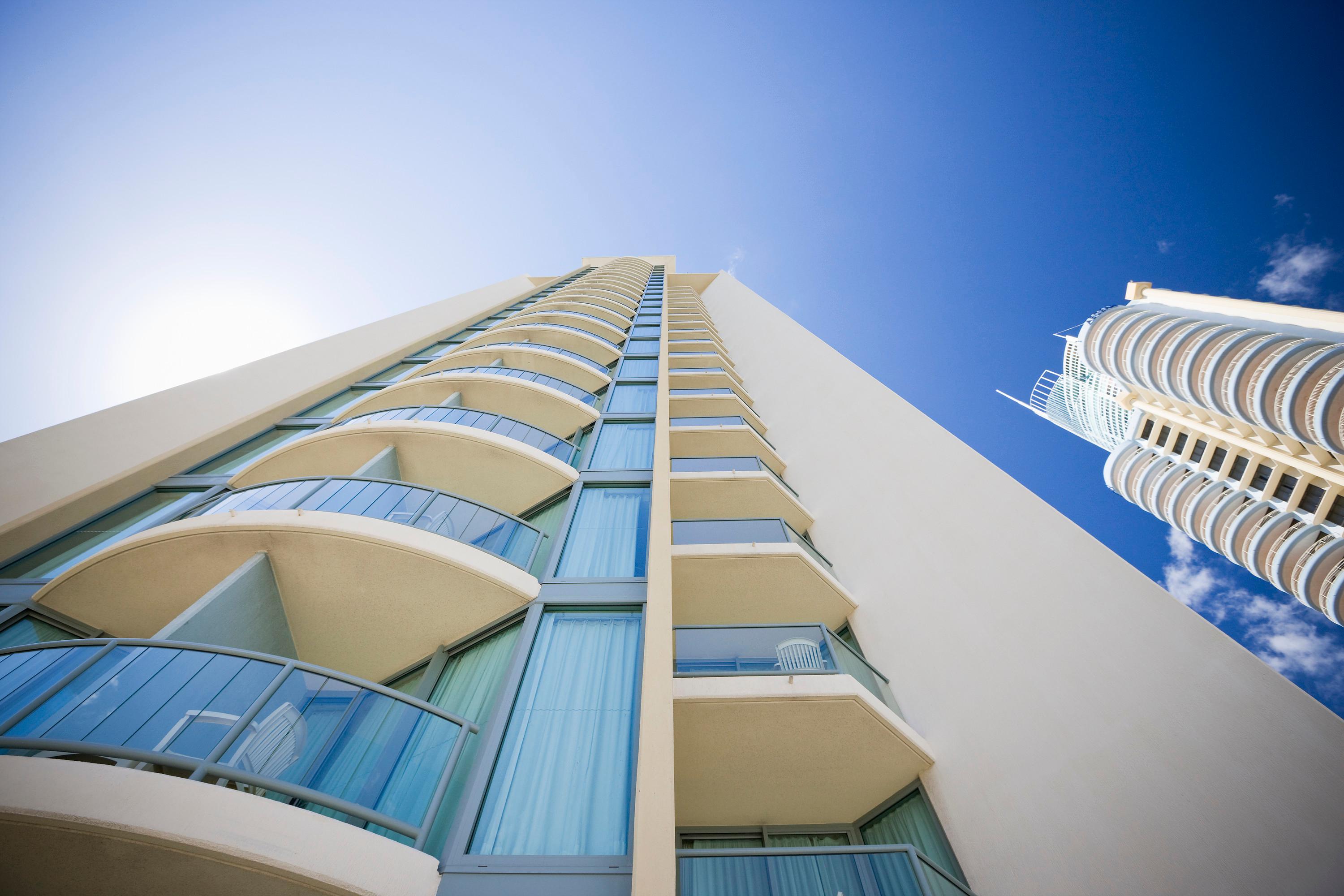 Vista Exterior Mantra Legends Surfers Paradise