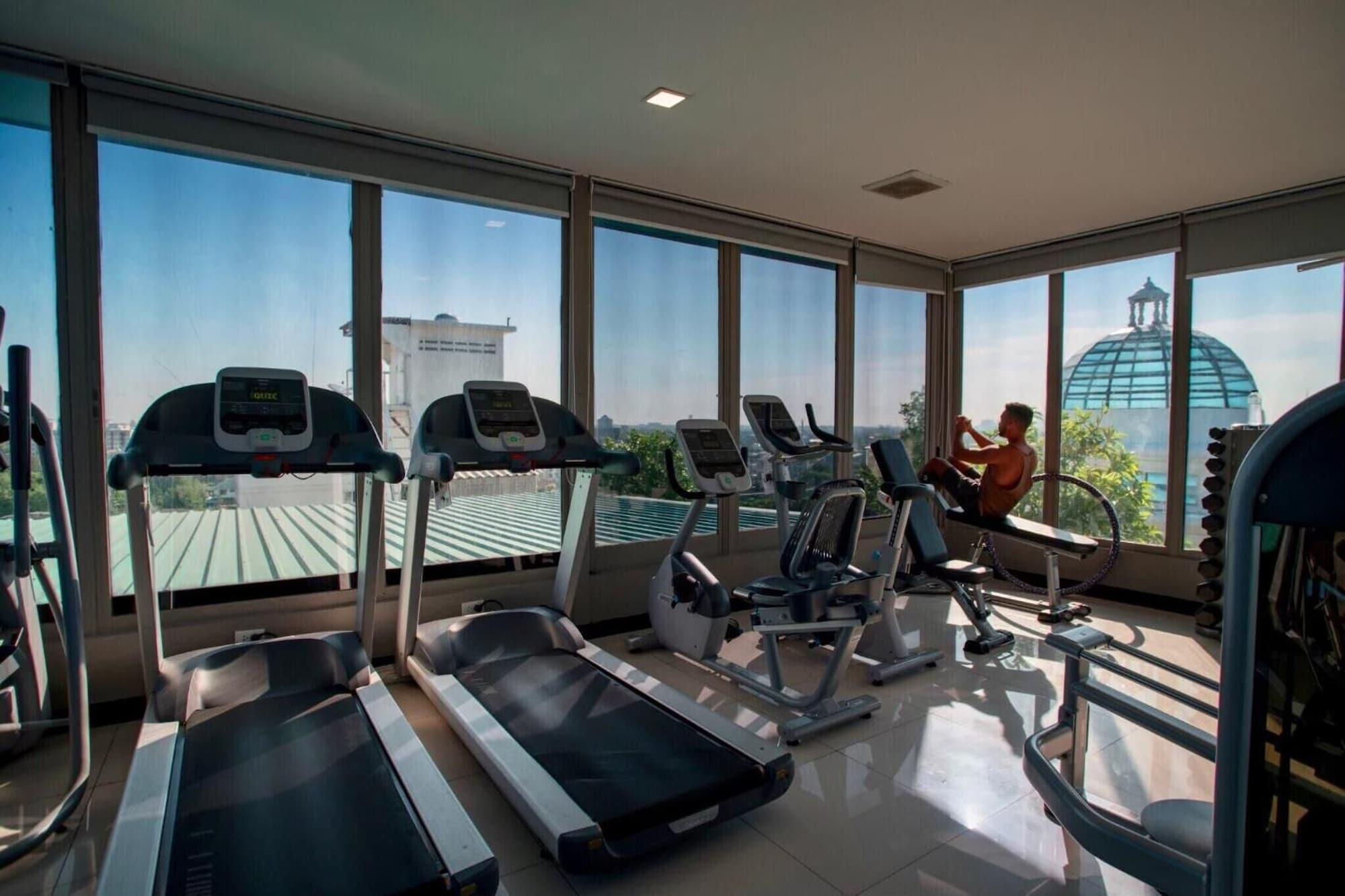 Gimnasio Romance Hotel Sukhumvit 97