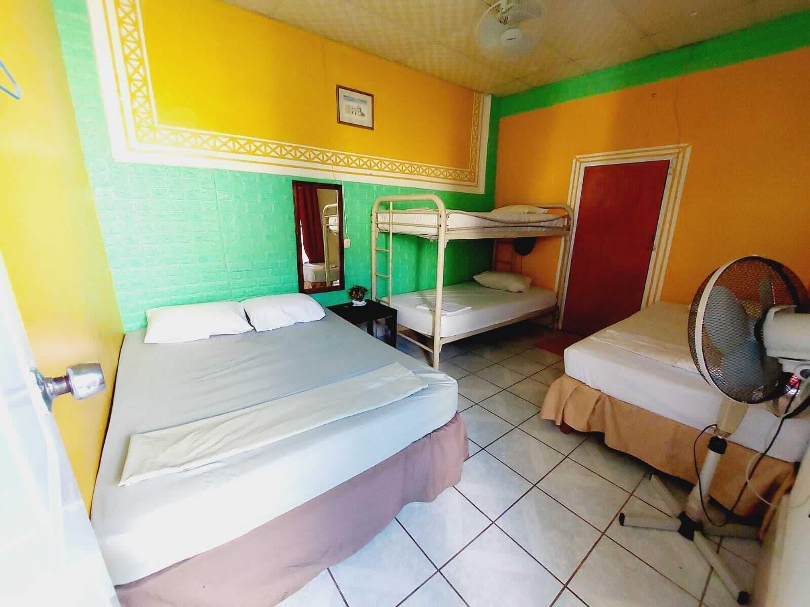 Habitación Hostal Ruinas de San Sebastian - Hostel