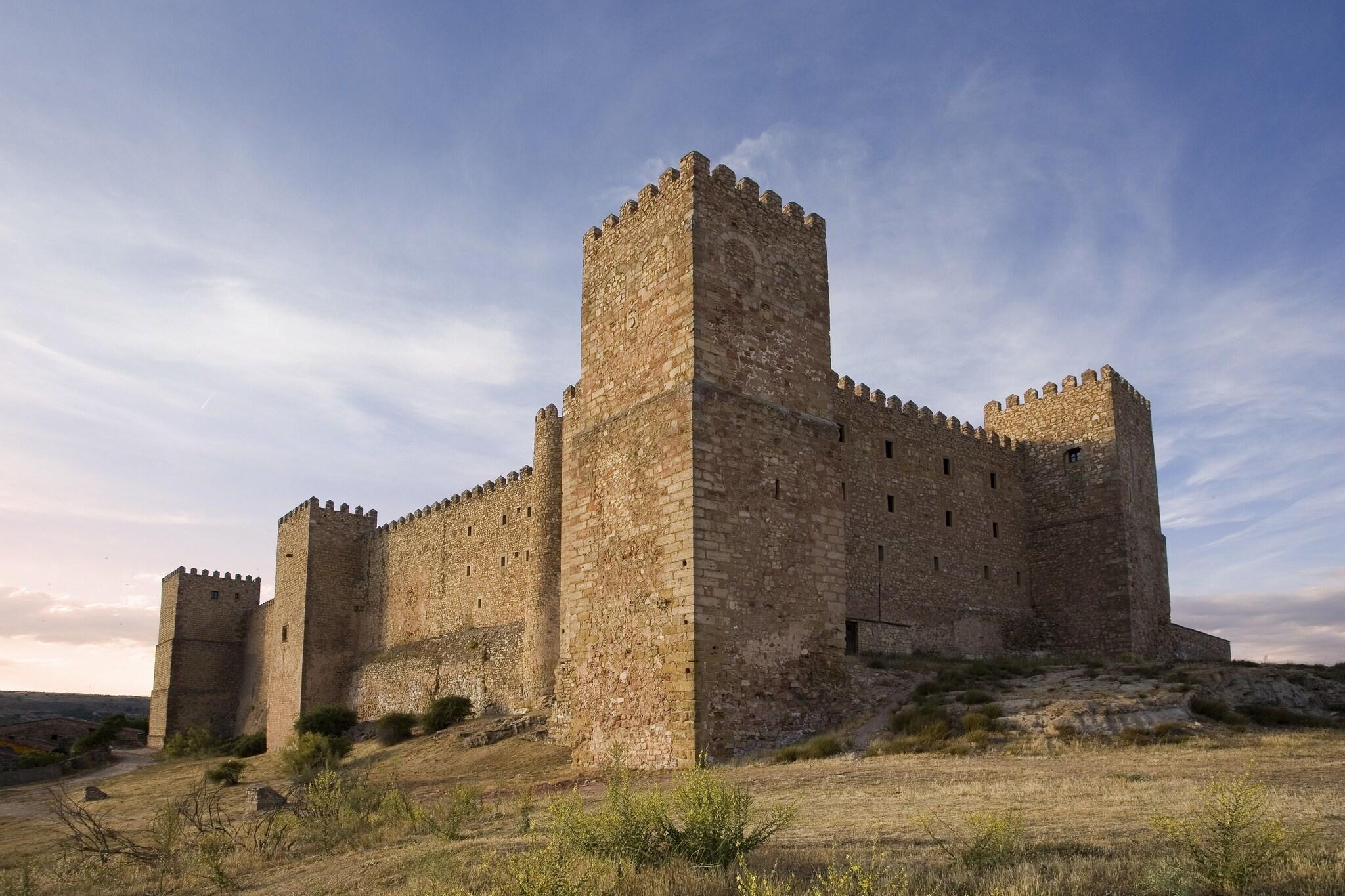 Vista Exterior Parador De Siguenza