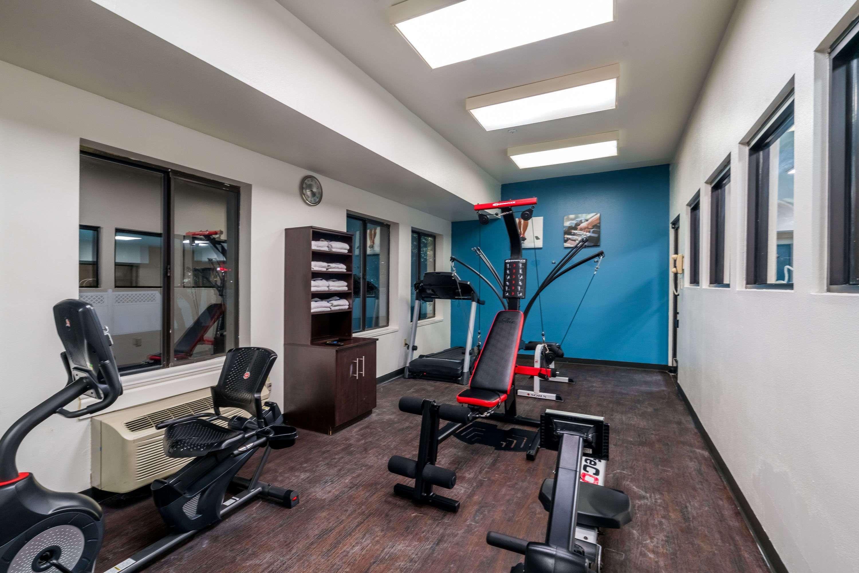 Instalaciones Recreativas Comfort Suites Cordova