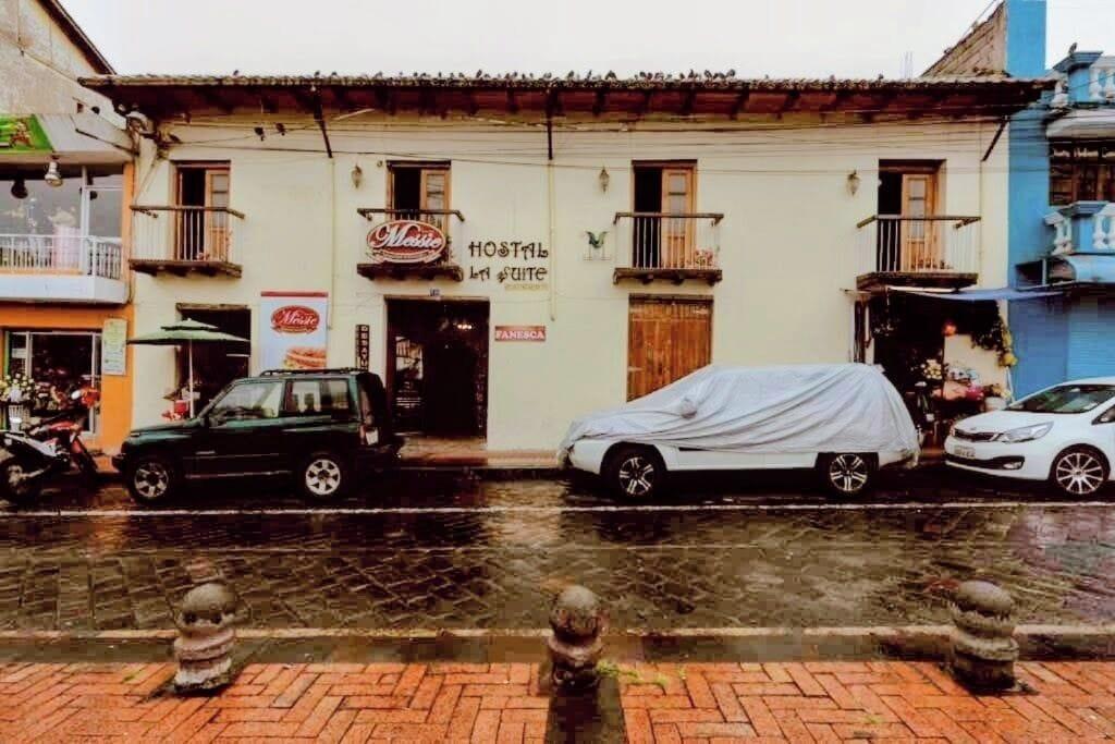 Varios Hostal La Suite