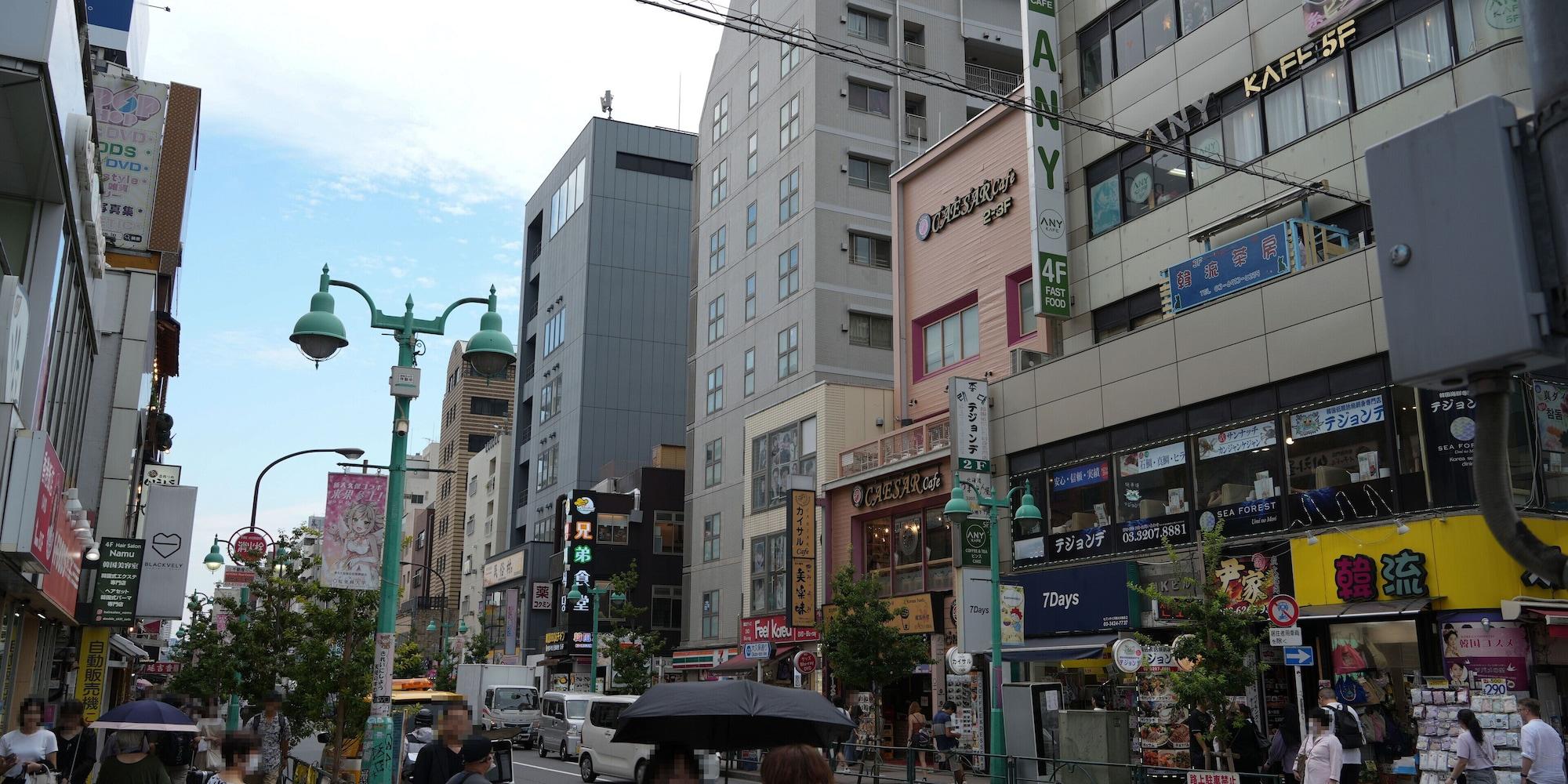 Vista Exterior Rembrandt Cabin Shinjuku Shin-Okubo
