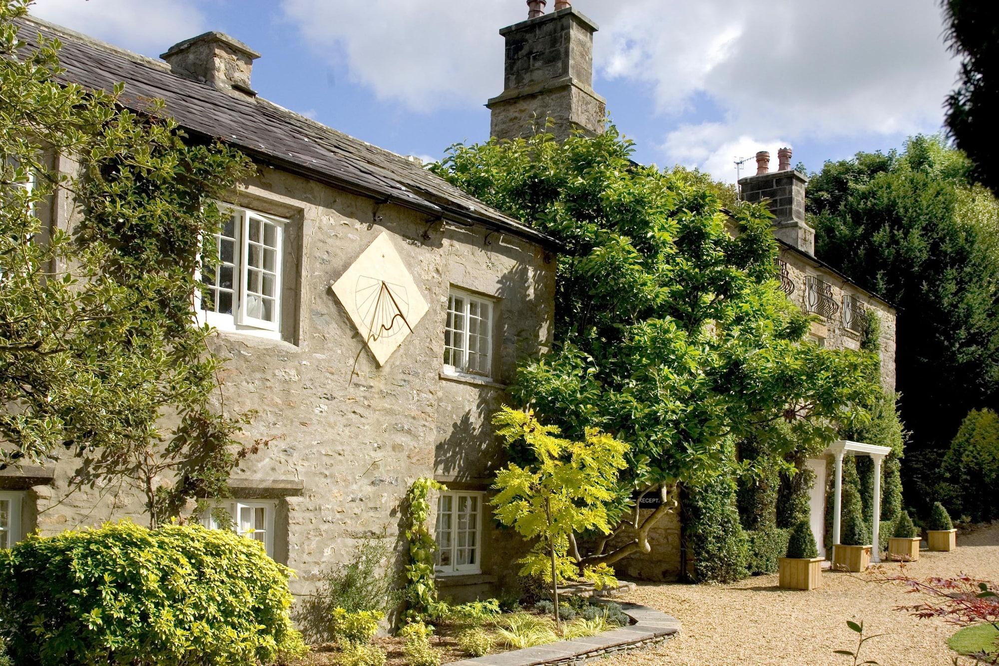 Vista Exterior Hipping Hall