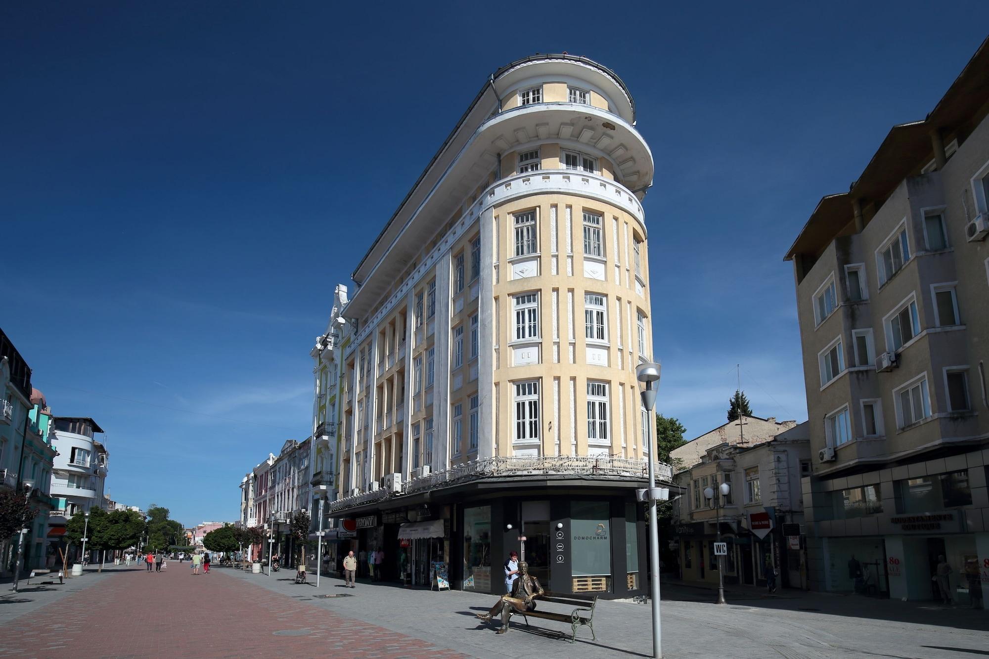 Vista Exterior Hostel Musala