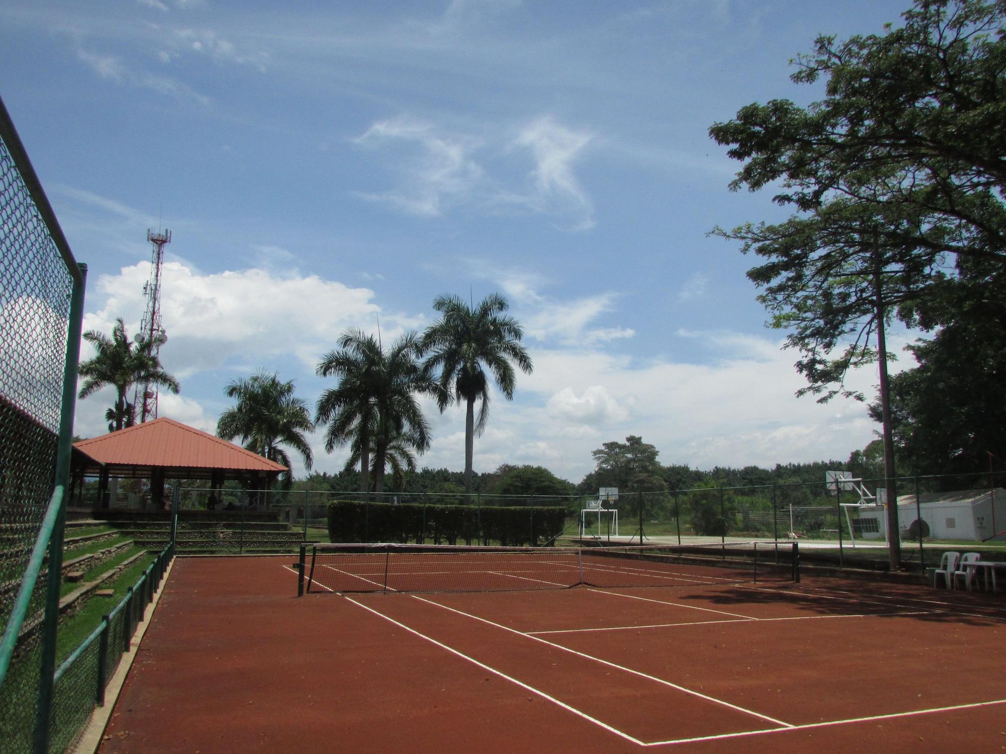 Instalaciones Recreativas Lake House Resort