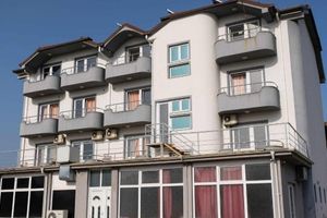Alojamiento - Ariston Hotel