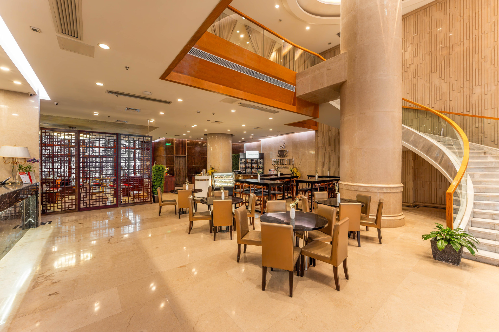 Vista Lobby Swiss-Belhotel Blulane Manila Philippines