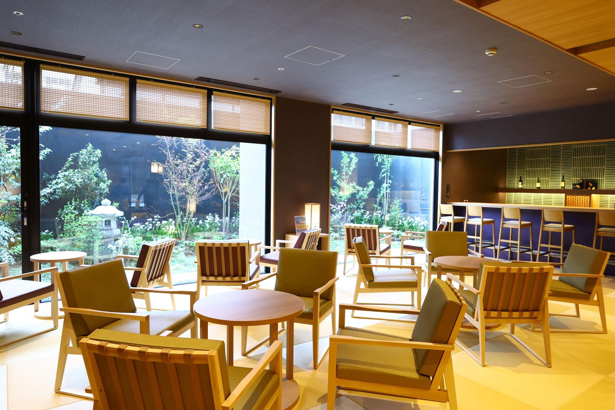 Vista Lobby TENNENONSEN DANDANNOYU ONYADONONOMATSUE