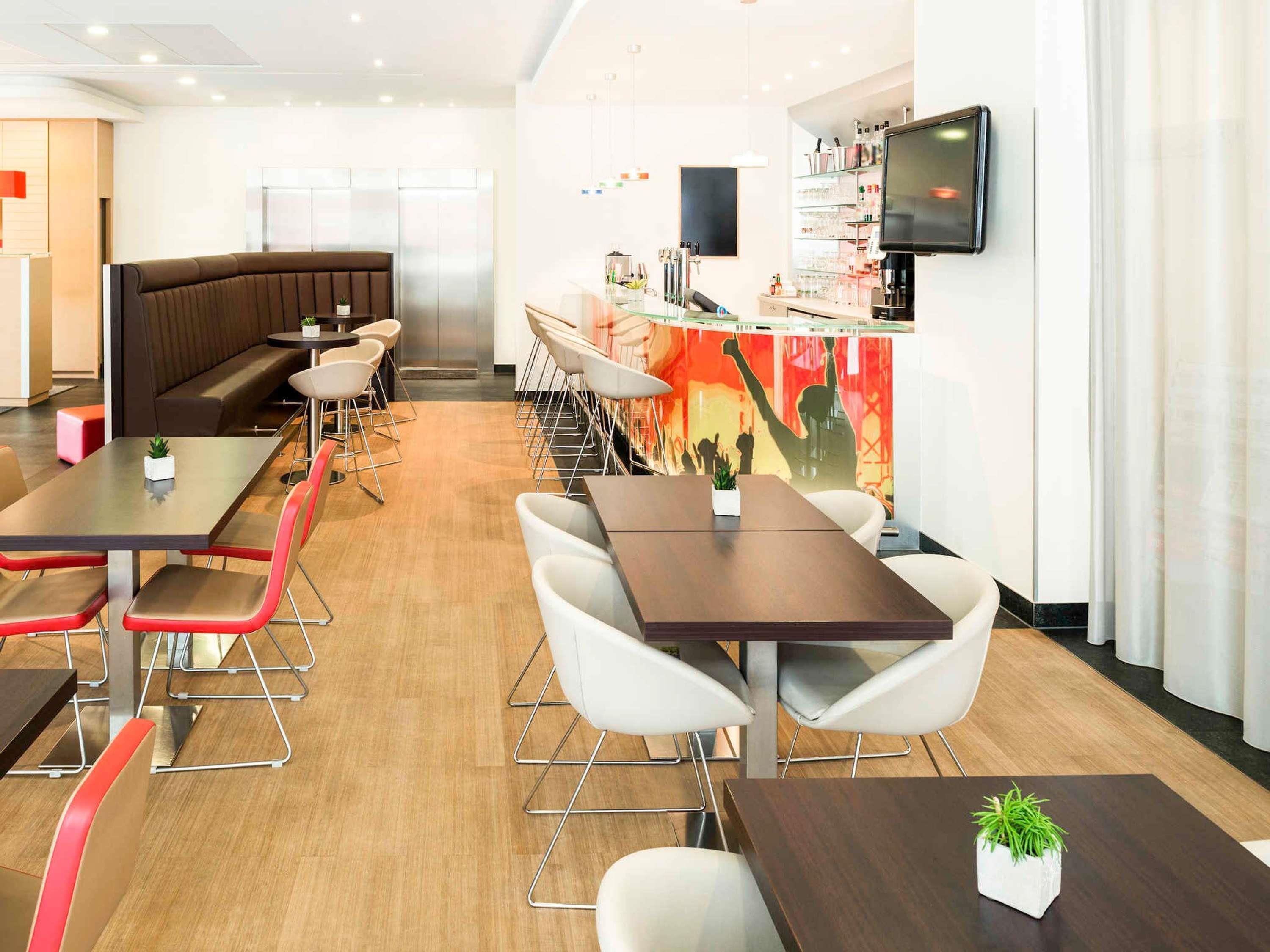 Bar/Salón ibis Esch Belval