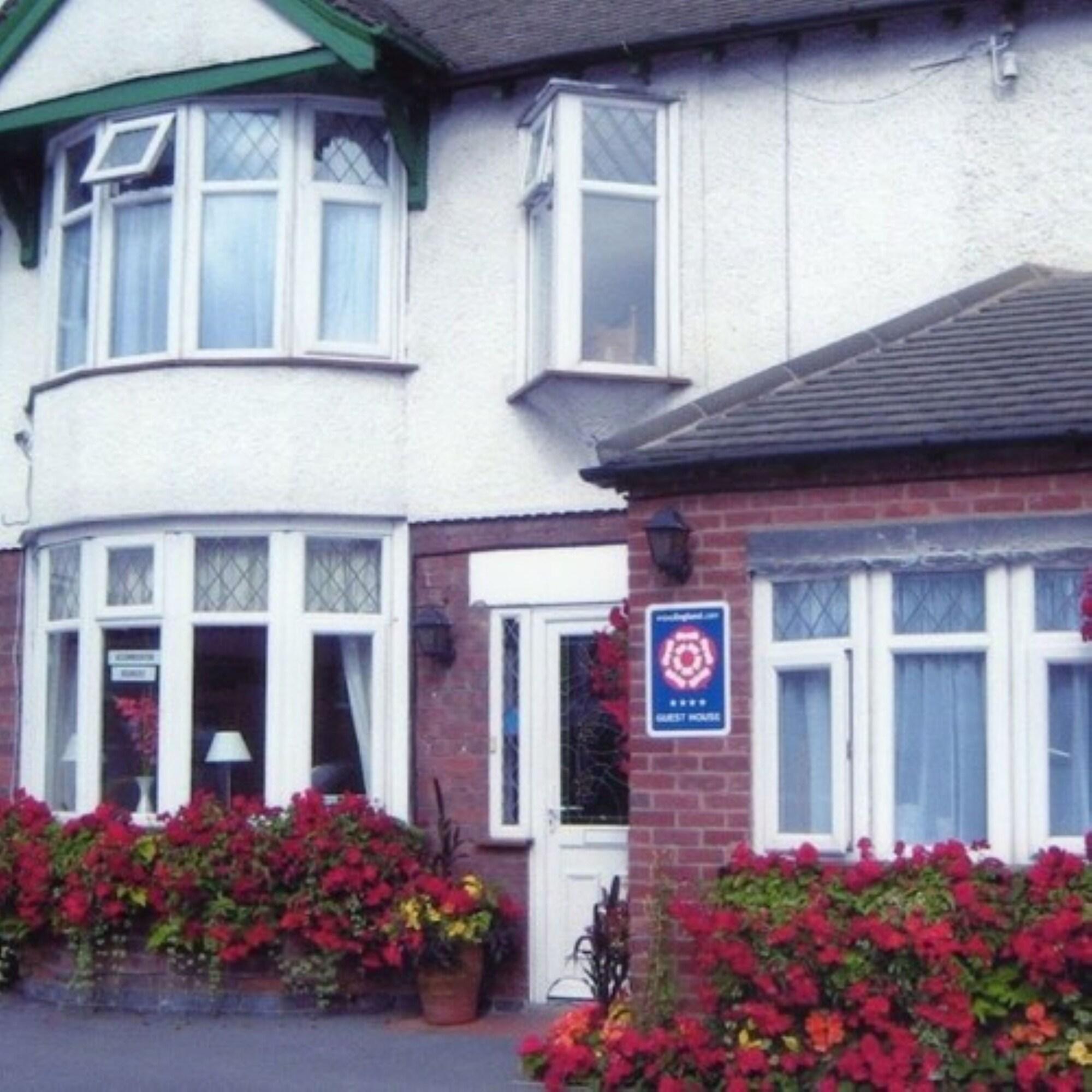 Varios Green Haven Guest House