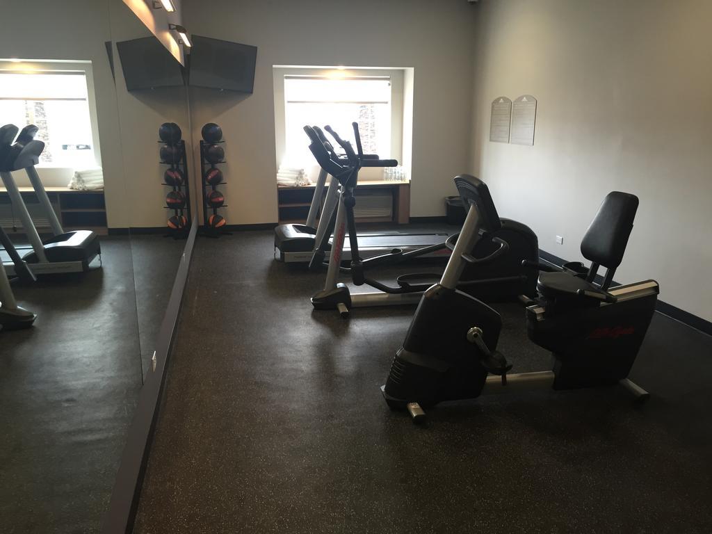 Gimnasio Microtel Inn and Suites Cuauhtemoc