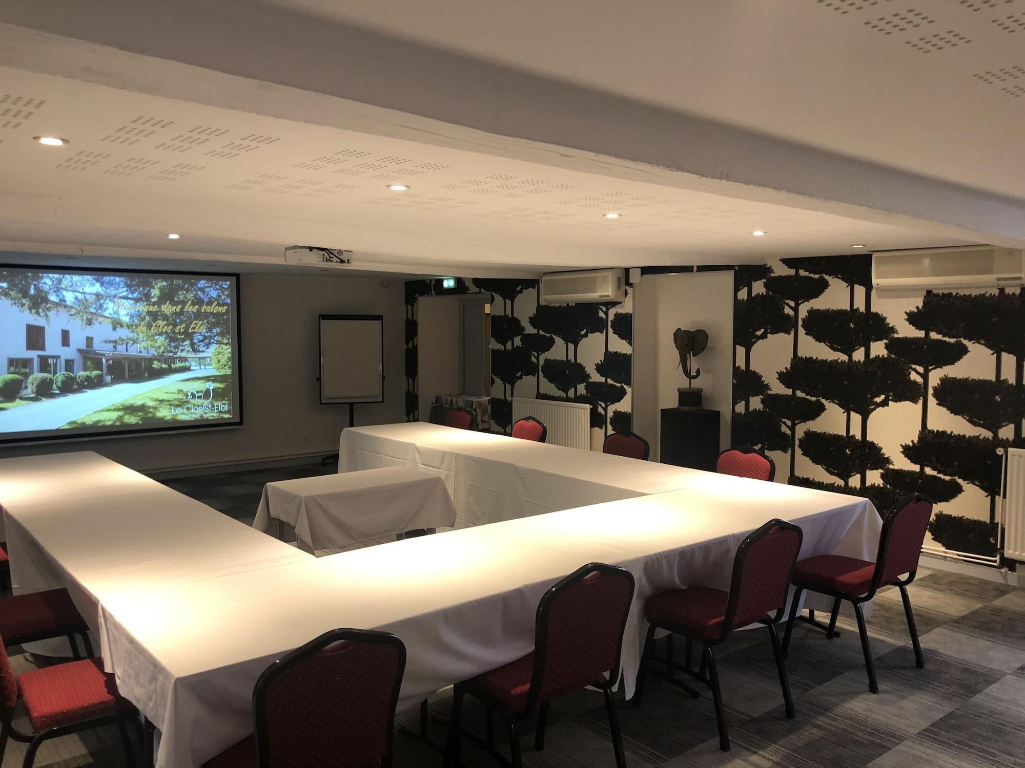 Sala de Reuniones Logis Le Clos St Eloi