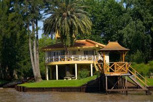 Actividad - Tigre con paseo en barco por el Delta