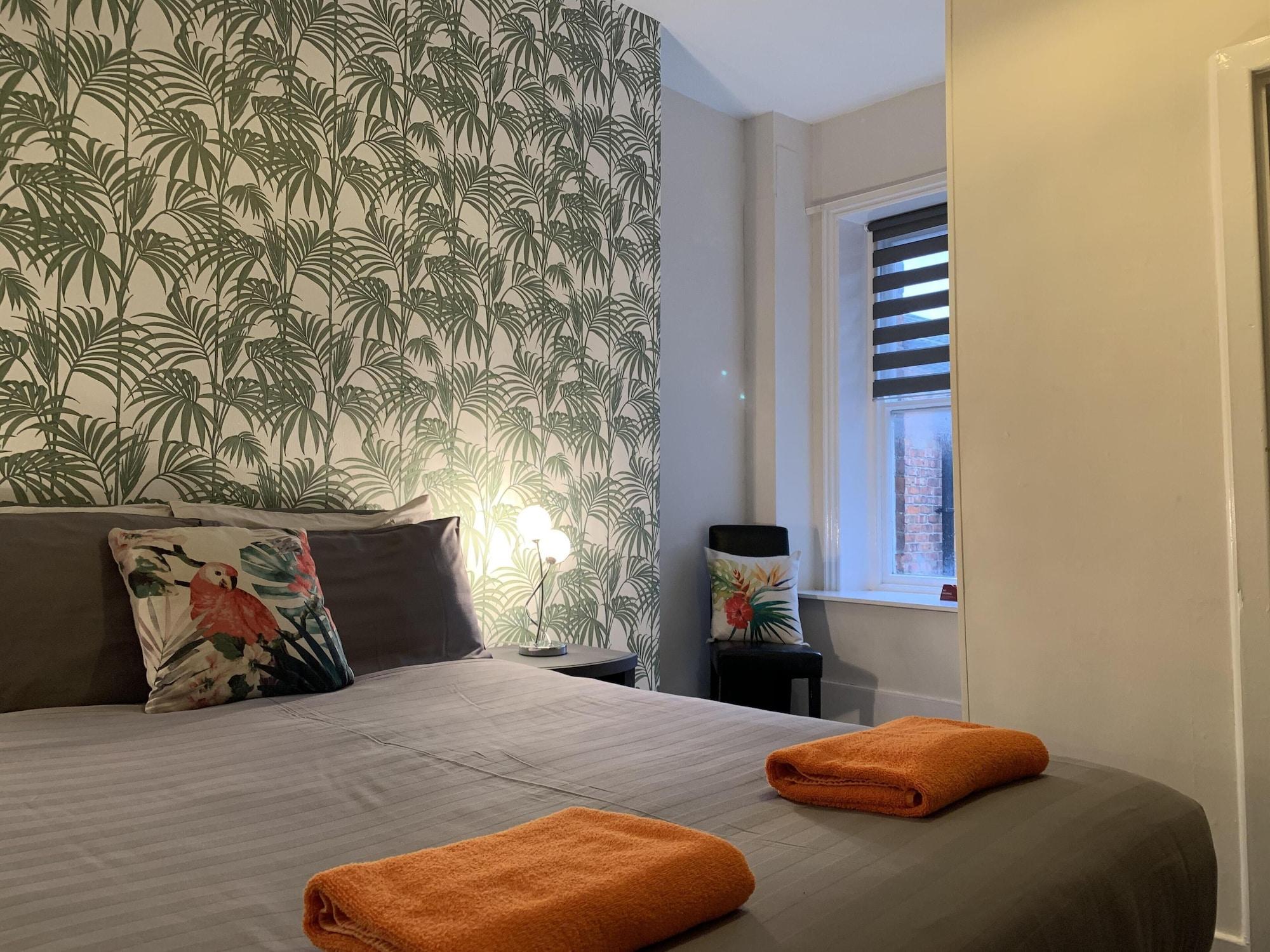 Habitación Tropics Beach Hotel