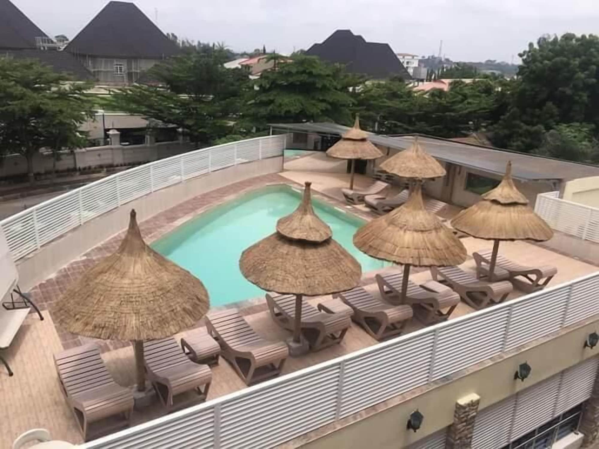 Varios Tenache Hotels