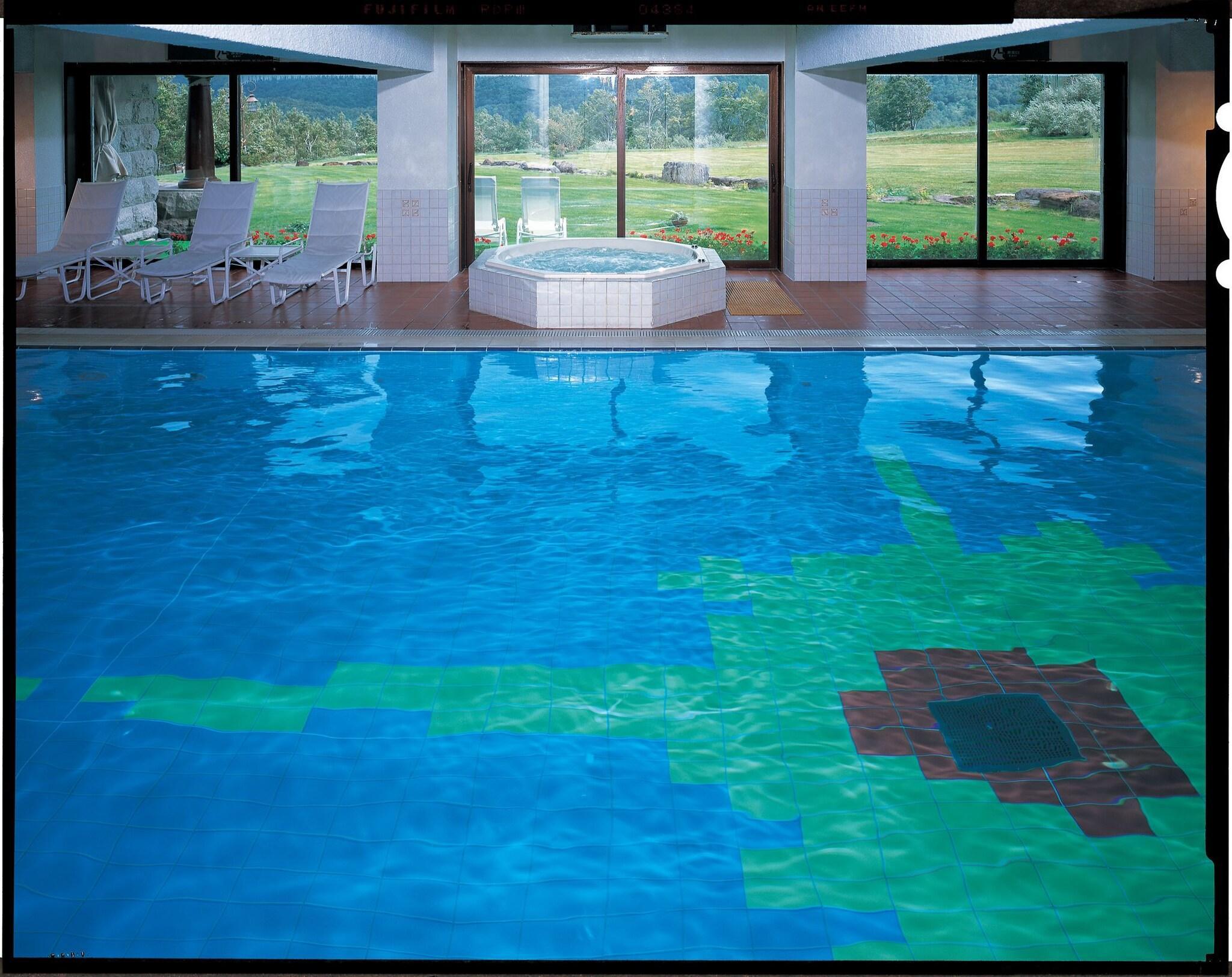 Vista Piscina Hotel Grand Phenix Okushiga