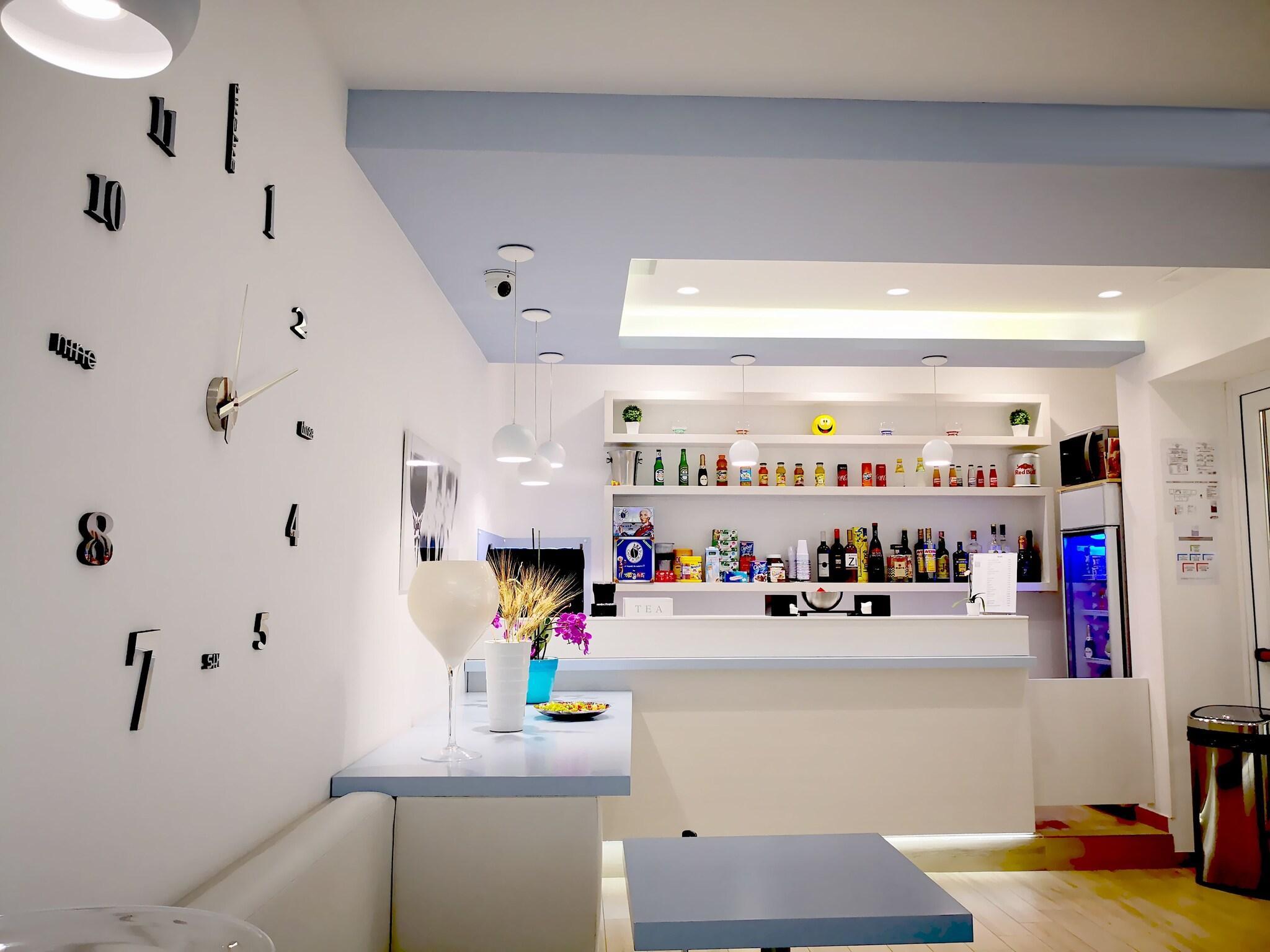 Bar/Salón Hotel Perla Gaia