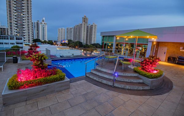 Ramada Plaza By Wyndham Panamá Punta Pacífica