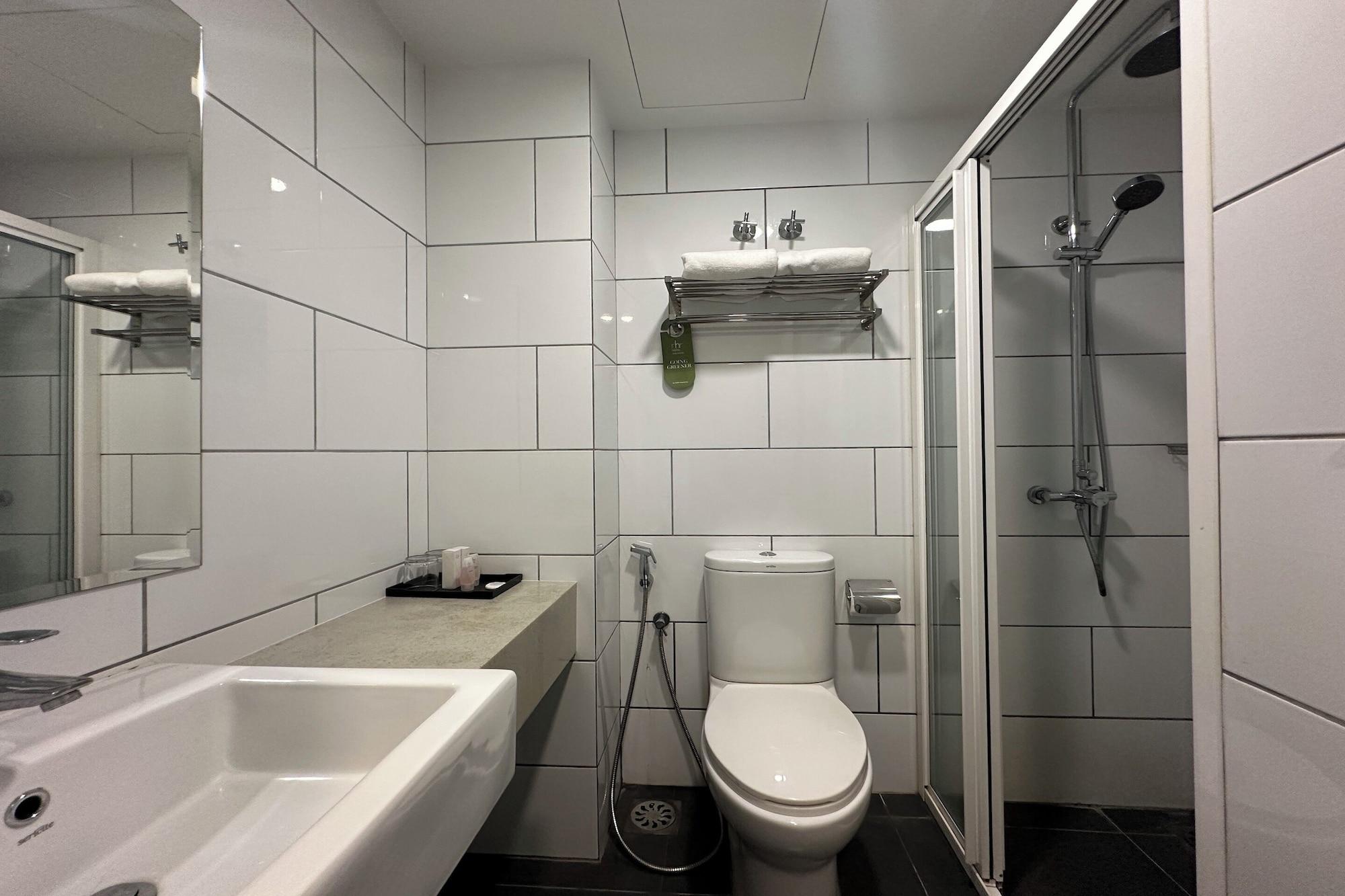 Equipamiento de Habitación OYO Townhouse, Selayang formerly RHR Hotel