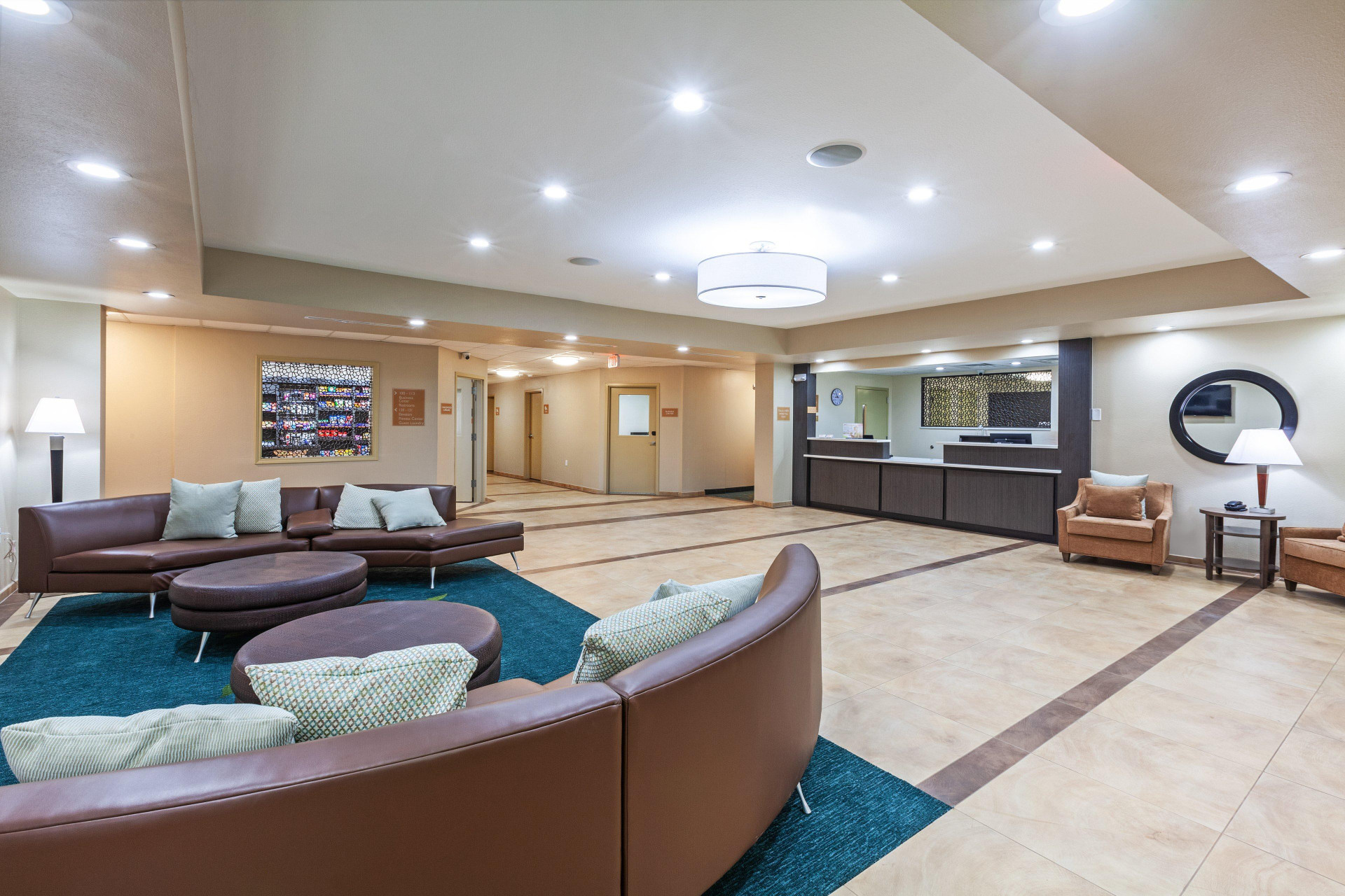 Vista Lobby Candlewood Suites Houston - Pasadena by IHG