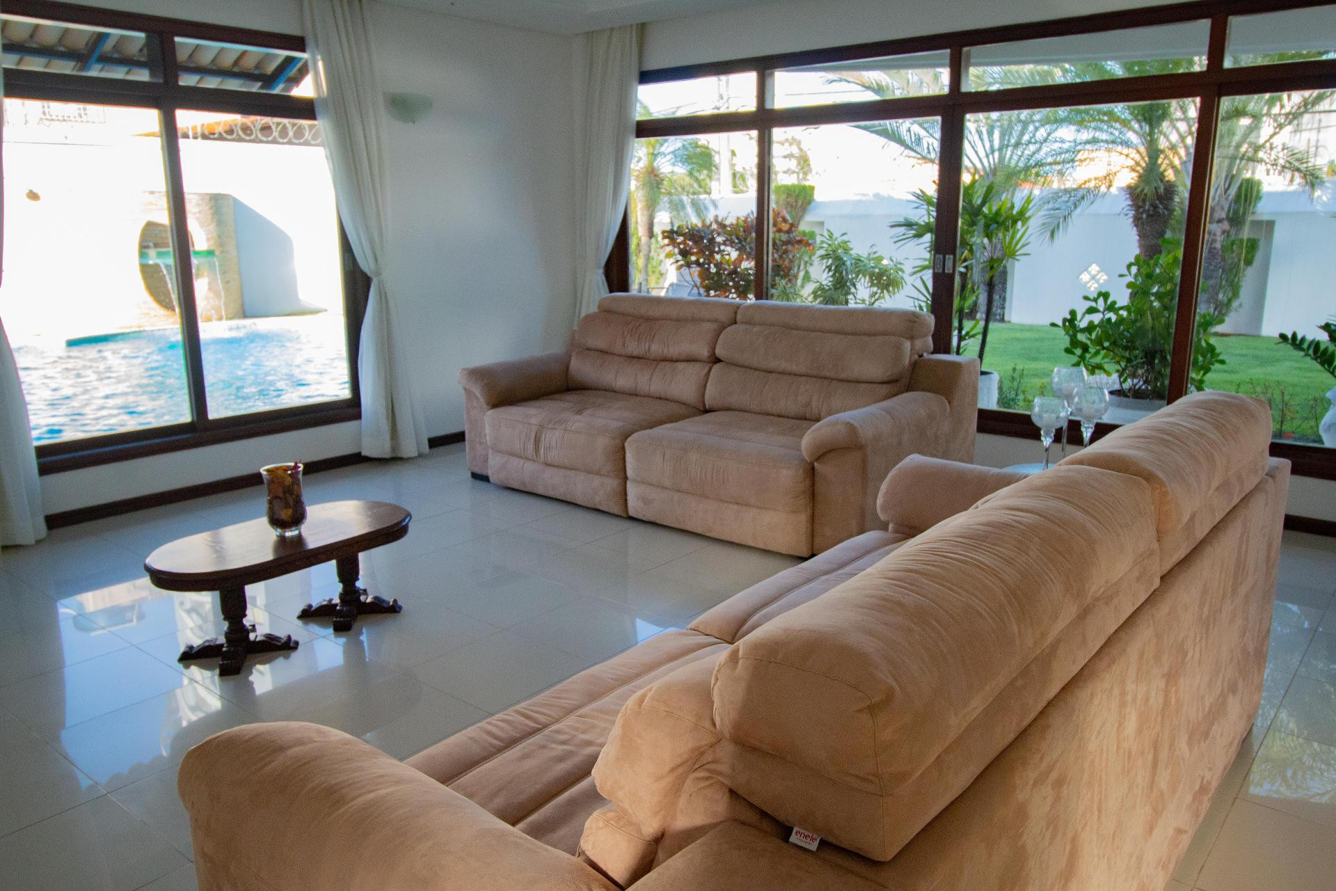 Sala de Reuniones Mangata Suítes