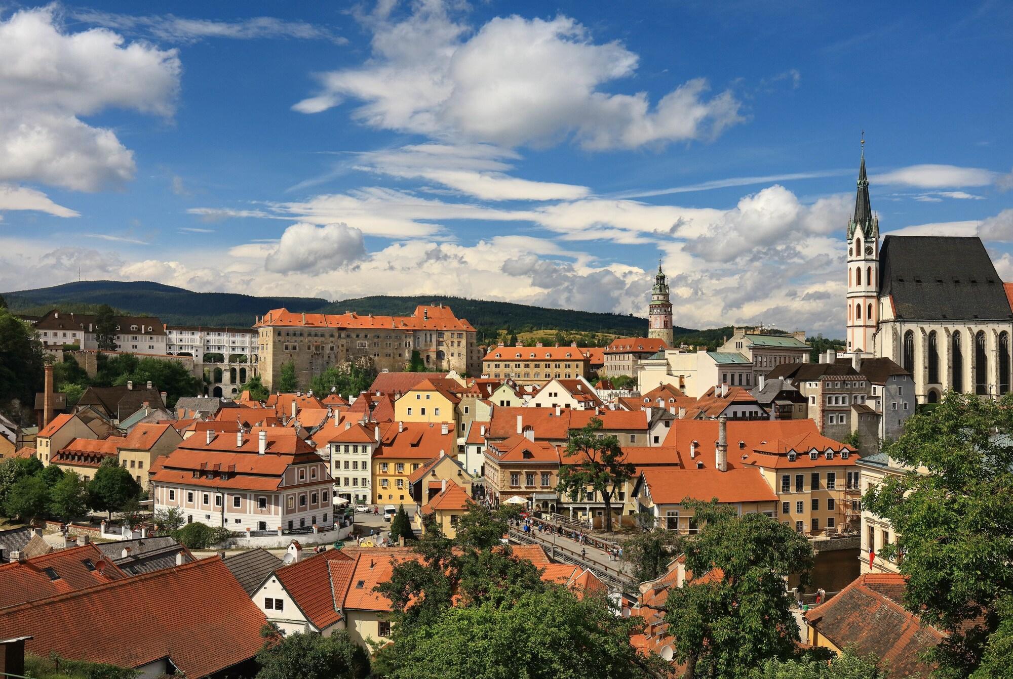 Vista Exterior Hotel Garni Villa Areka