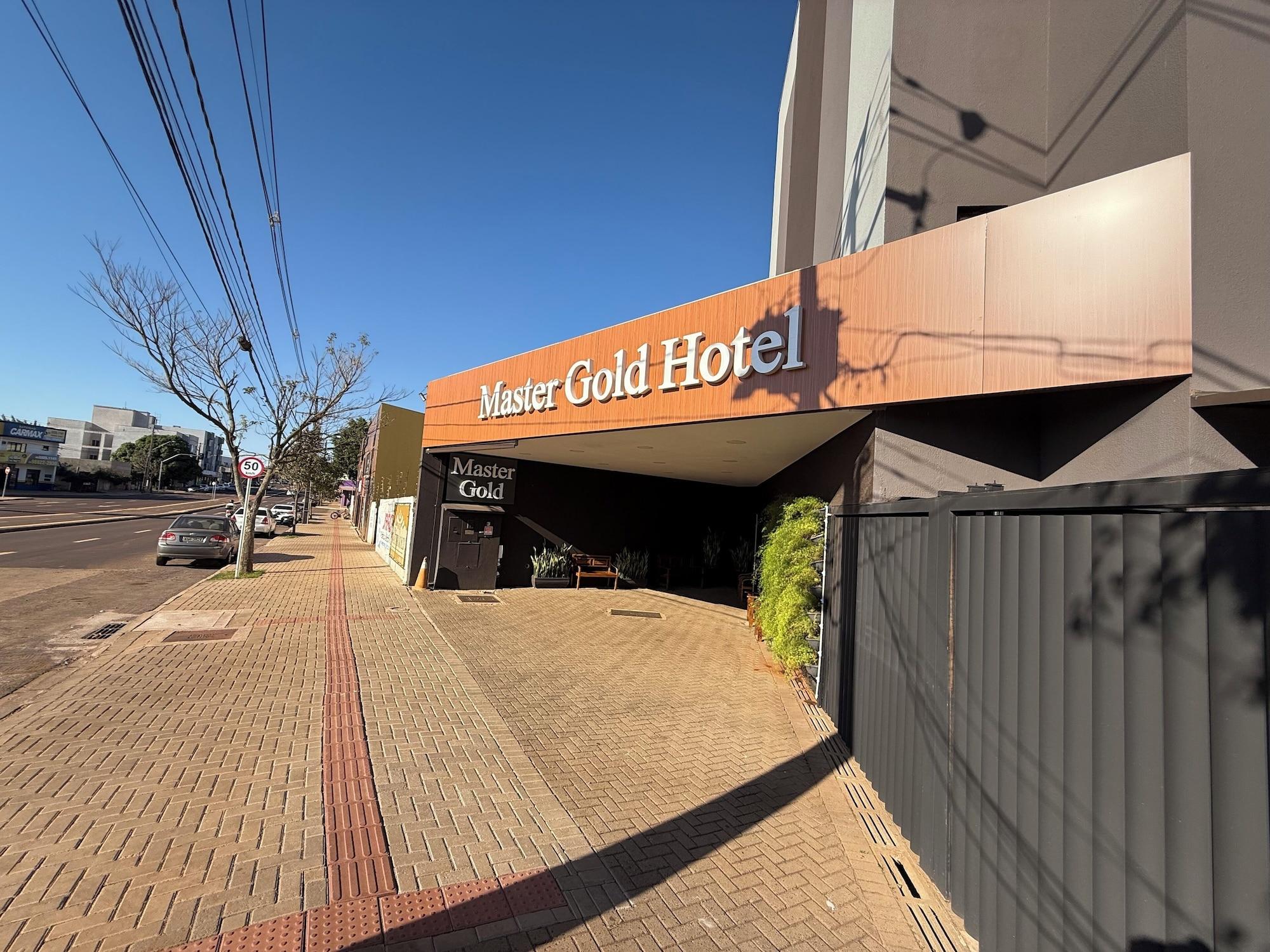 Vista Exterior Master Gold Express Hotel
