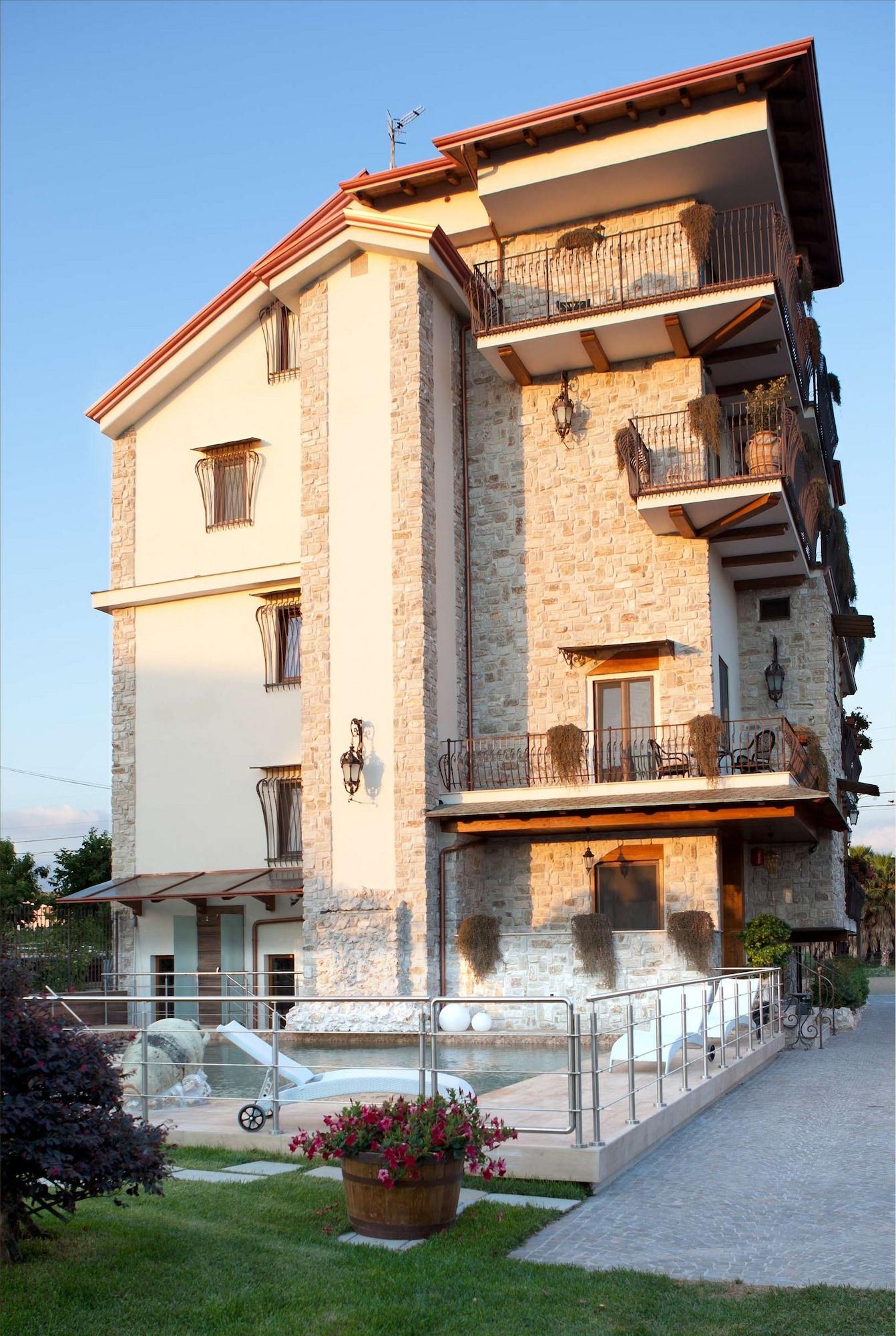 Vista Exterior Hotel Villa Clementina