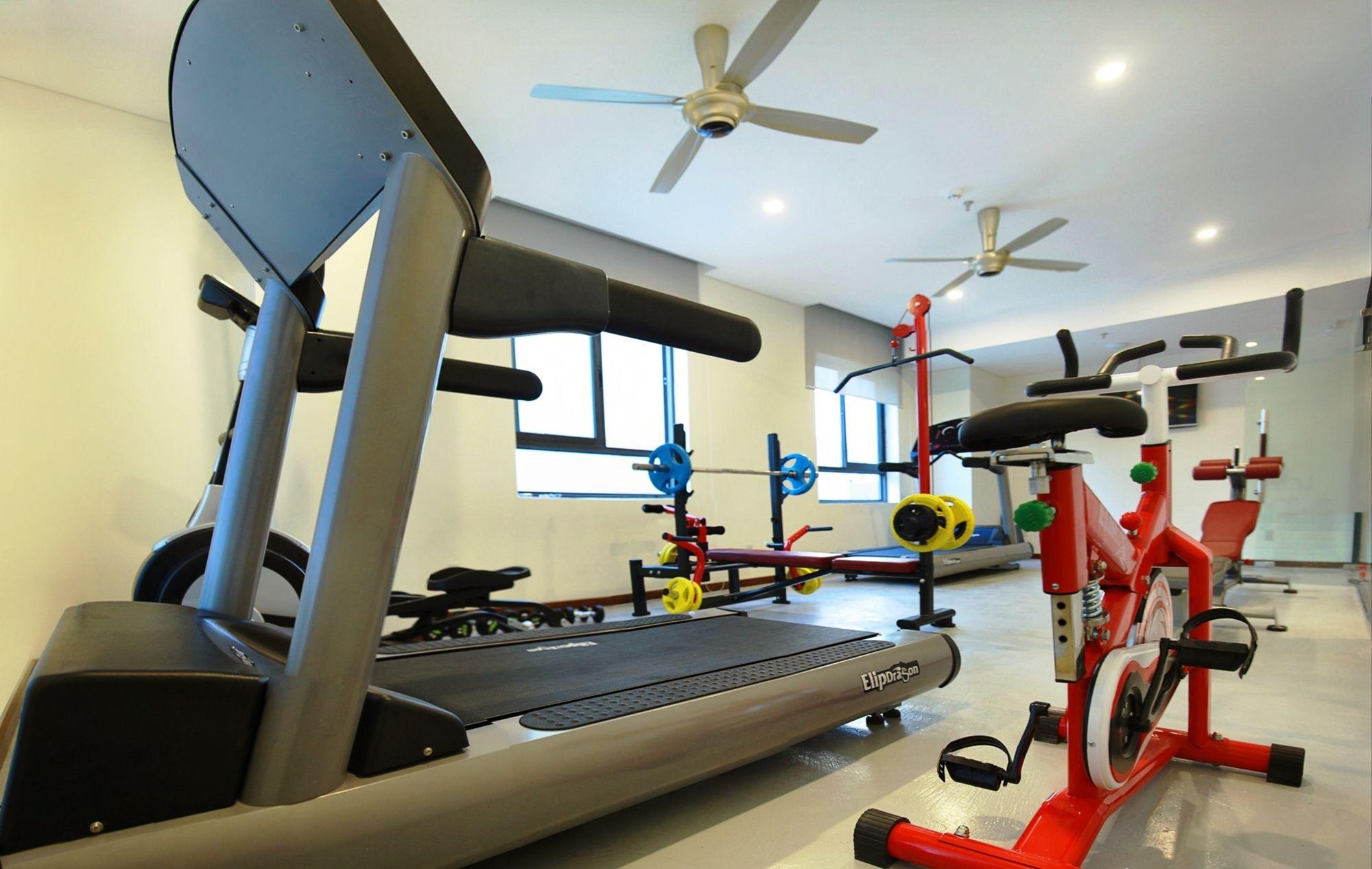 Gimnasio Bcons Hotel Binh Duong
