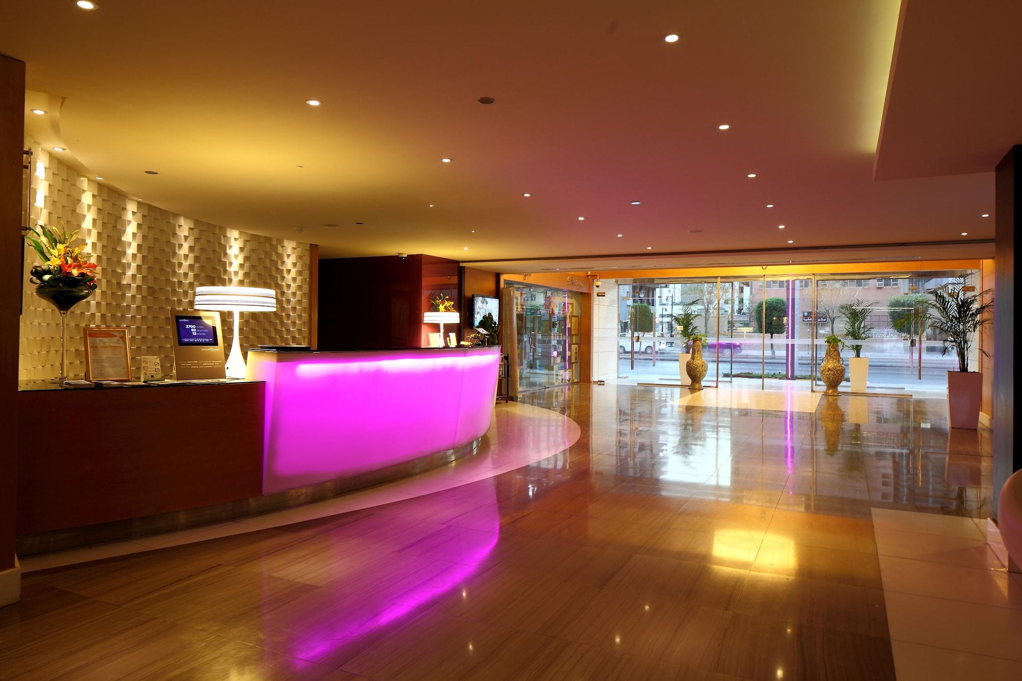 Vista Lobby Novotel Suites Riyadh Olaya