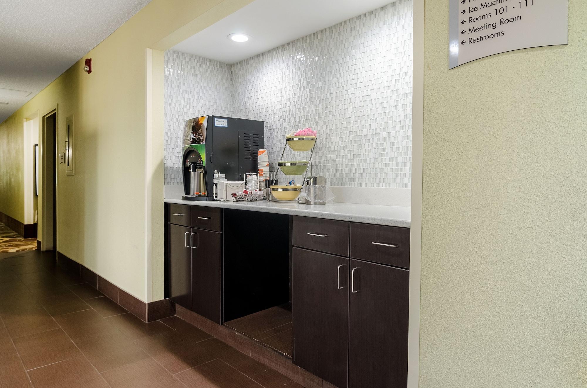 Bar/Salón Quality Inn Whiteville North