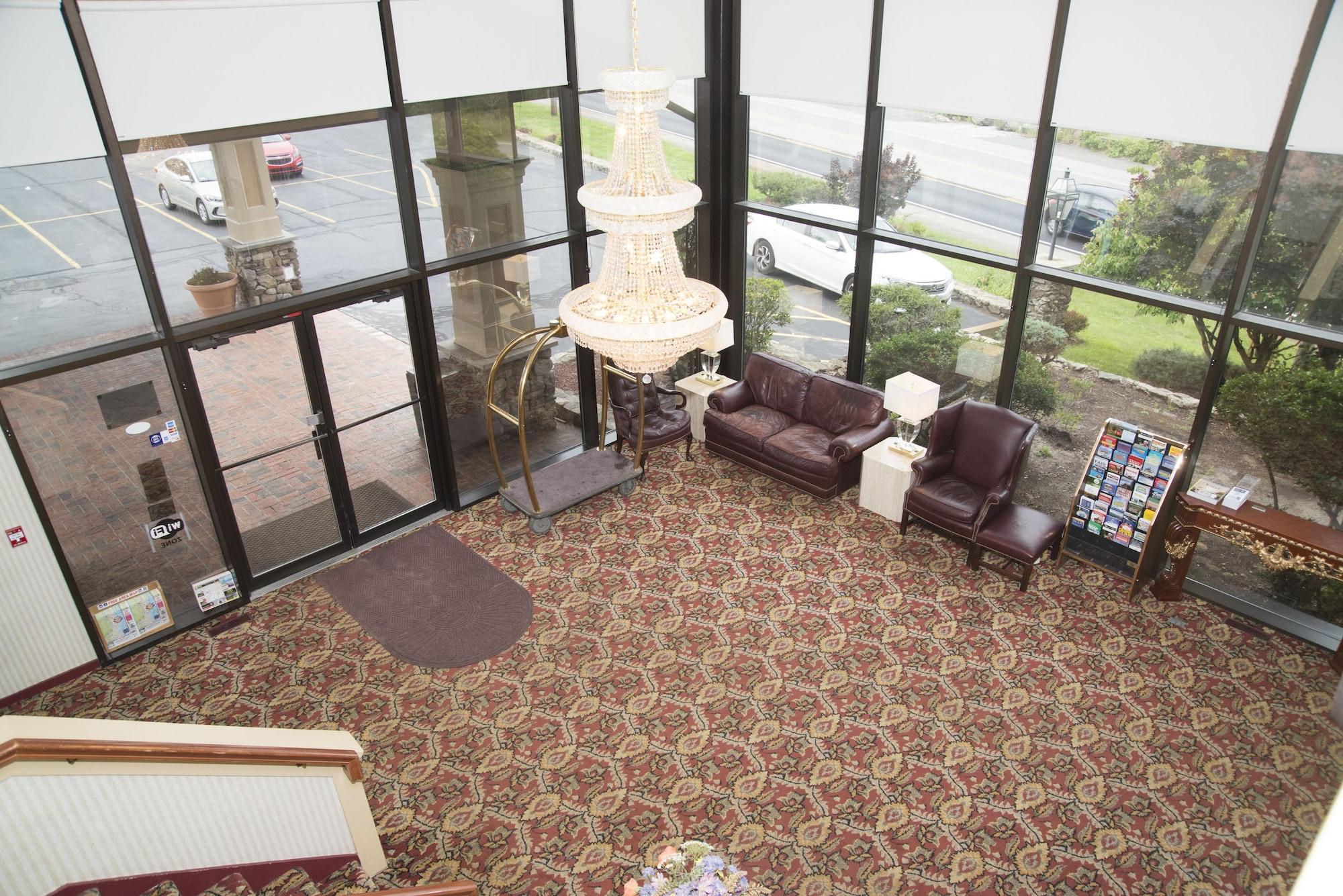 Vista Lobby Hampton Falls Inn