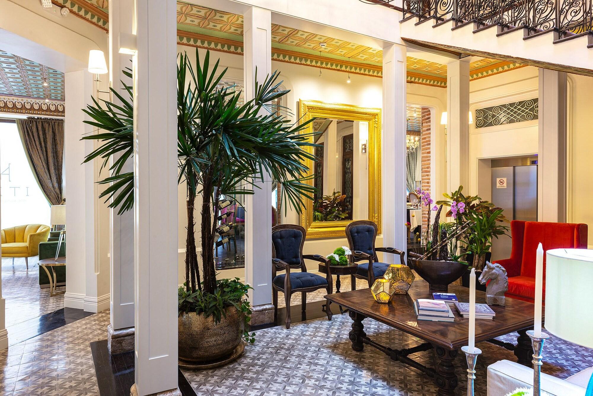 Vista Lobby ITZA Hotel Boutique Internacional