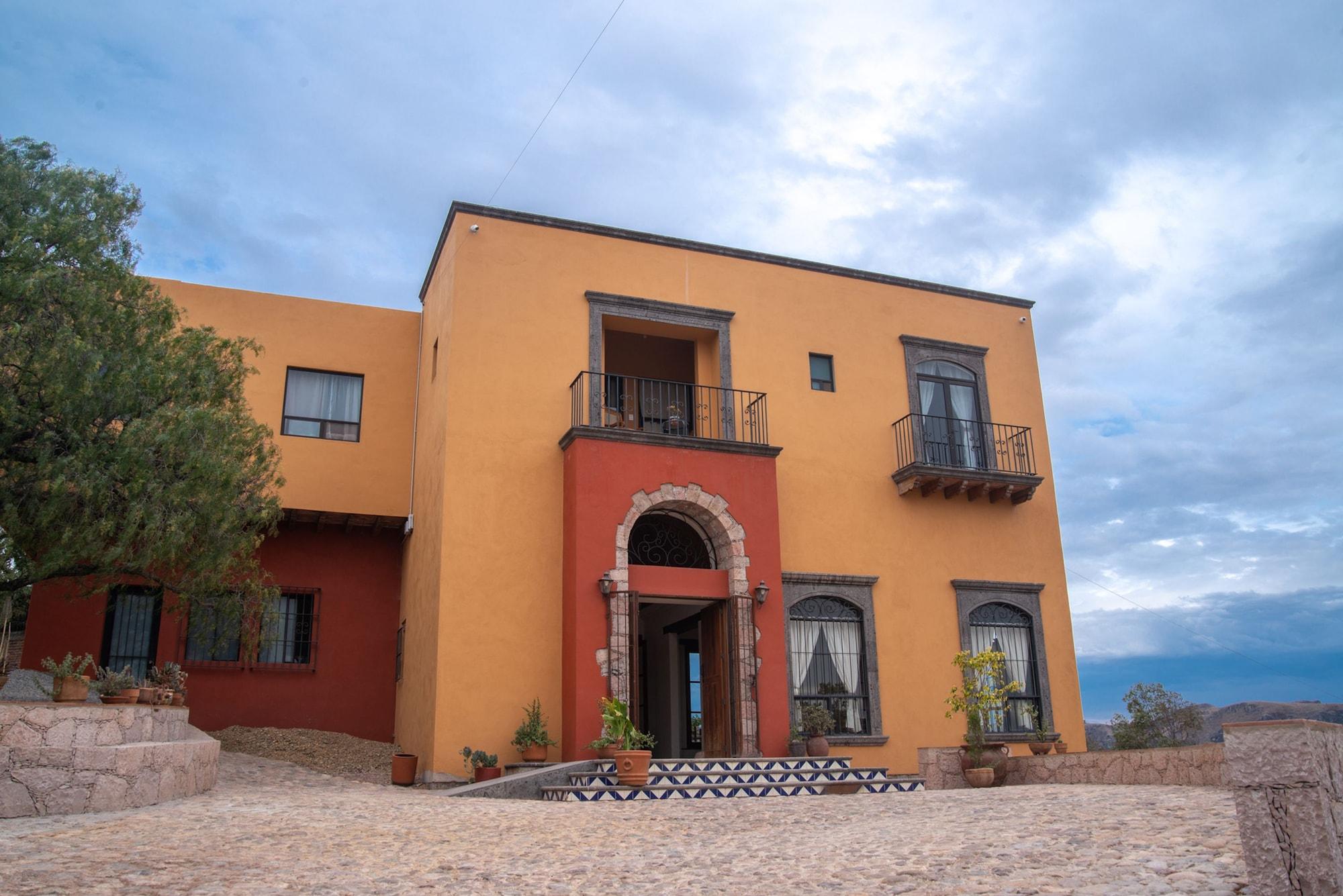 Vista Exterior Hotel Camino Antiguo