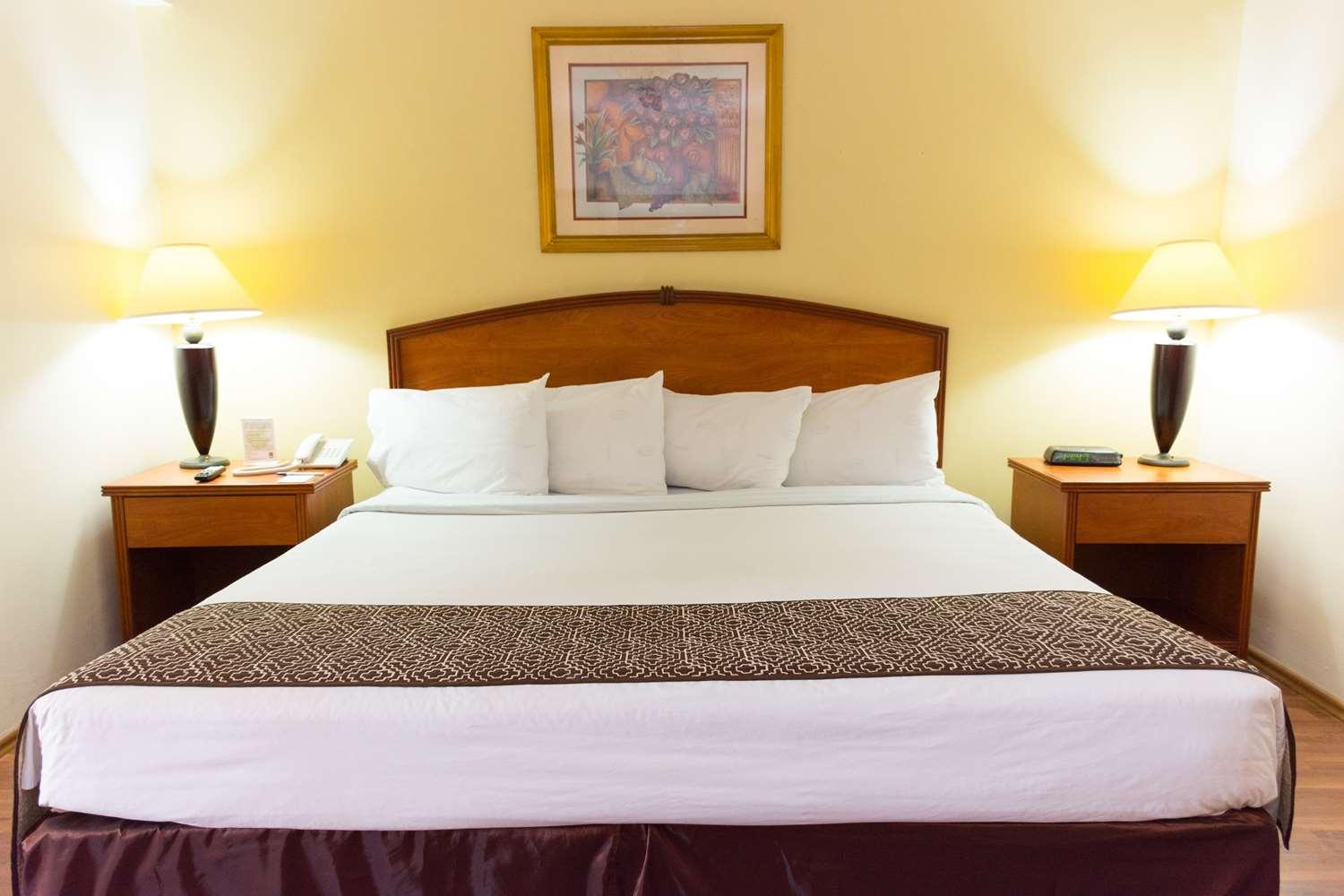Habitación Hafersons Inn Hotel & Suites