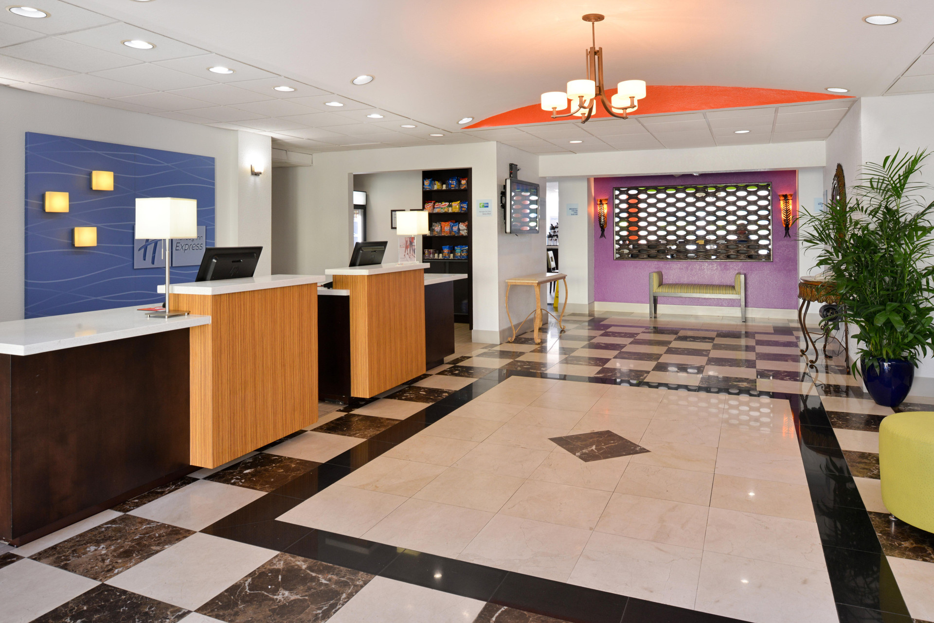 Vista Lobby Holiday Inn Express & Suites Florida City by IHG