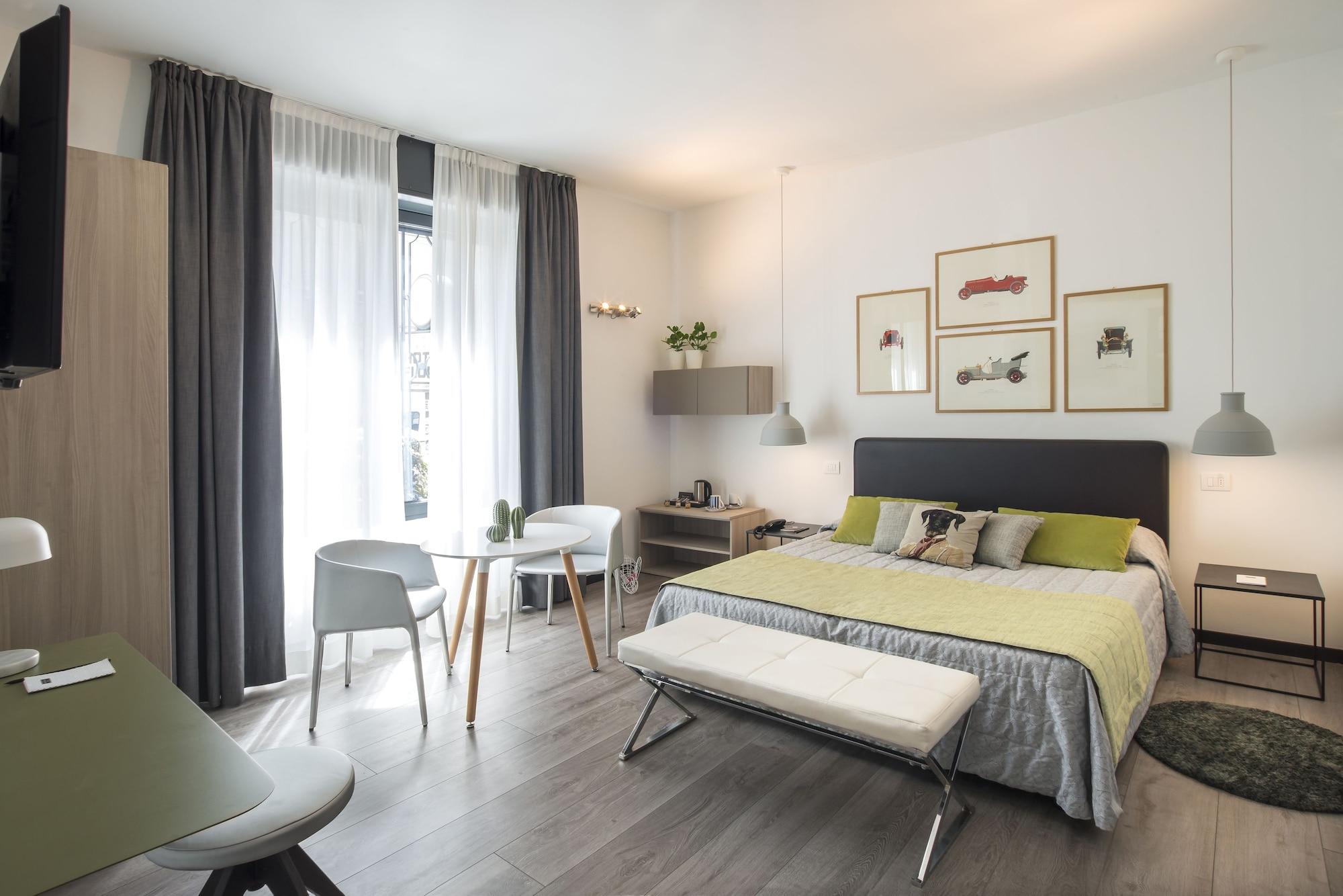 Varios Hotel Bernina