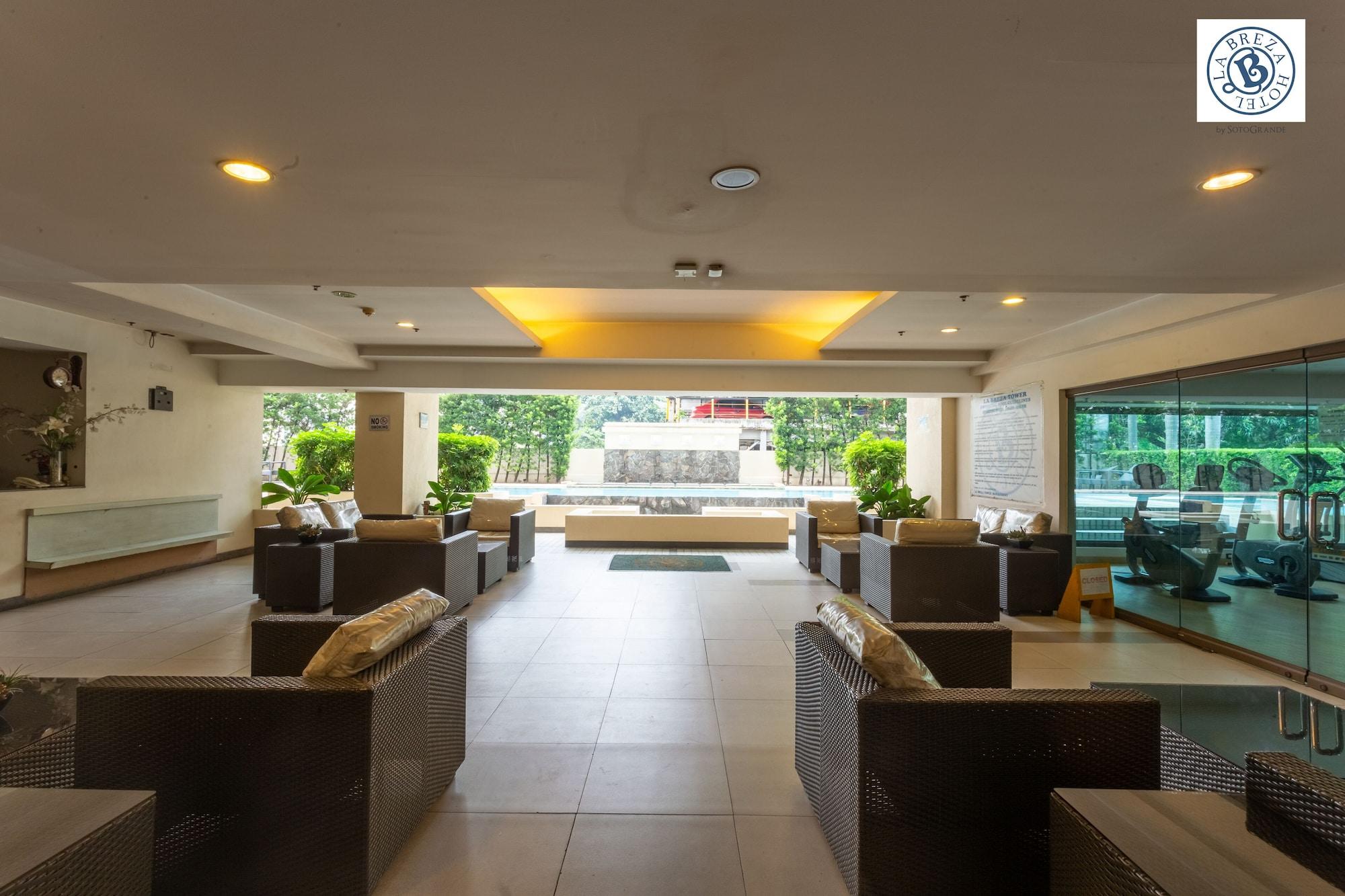 Bar/Salón La Breza Hotel