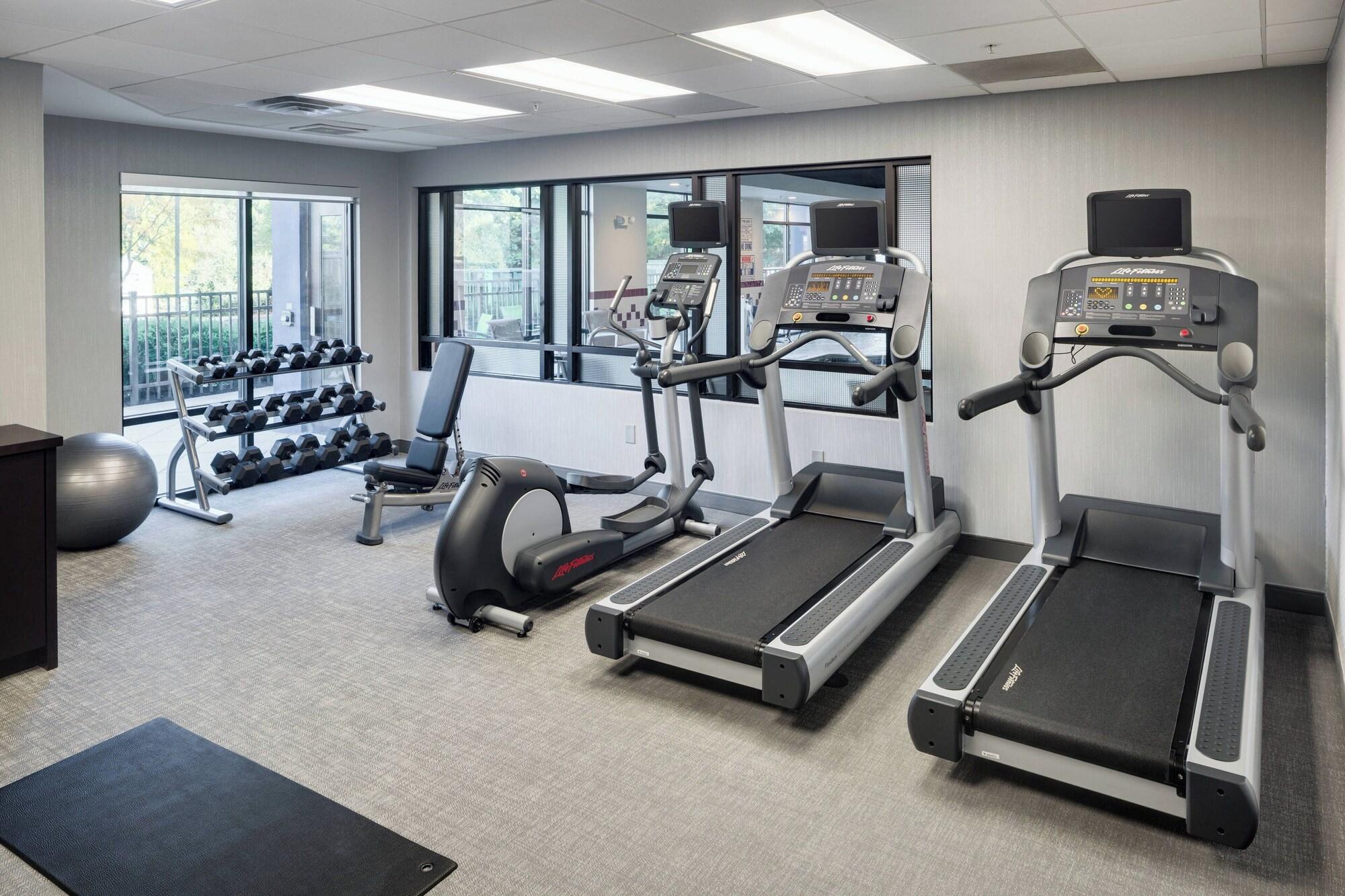 Gimnasio Springhill Suites Milford
