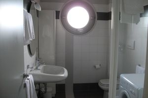 Alojamiento - Vista Hotel & Residence