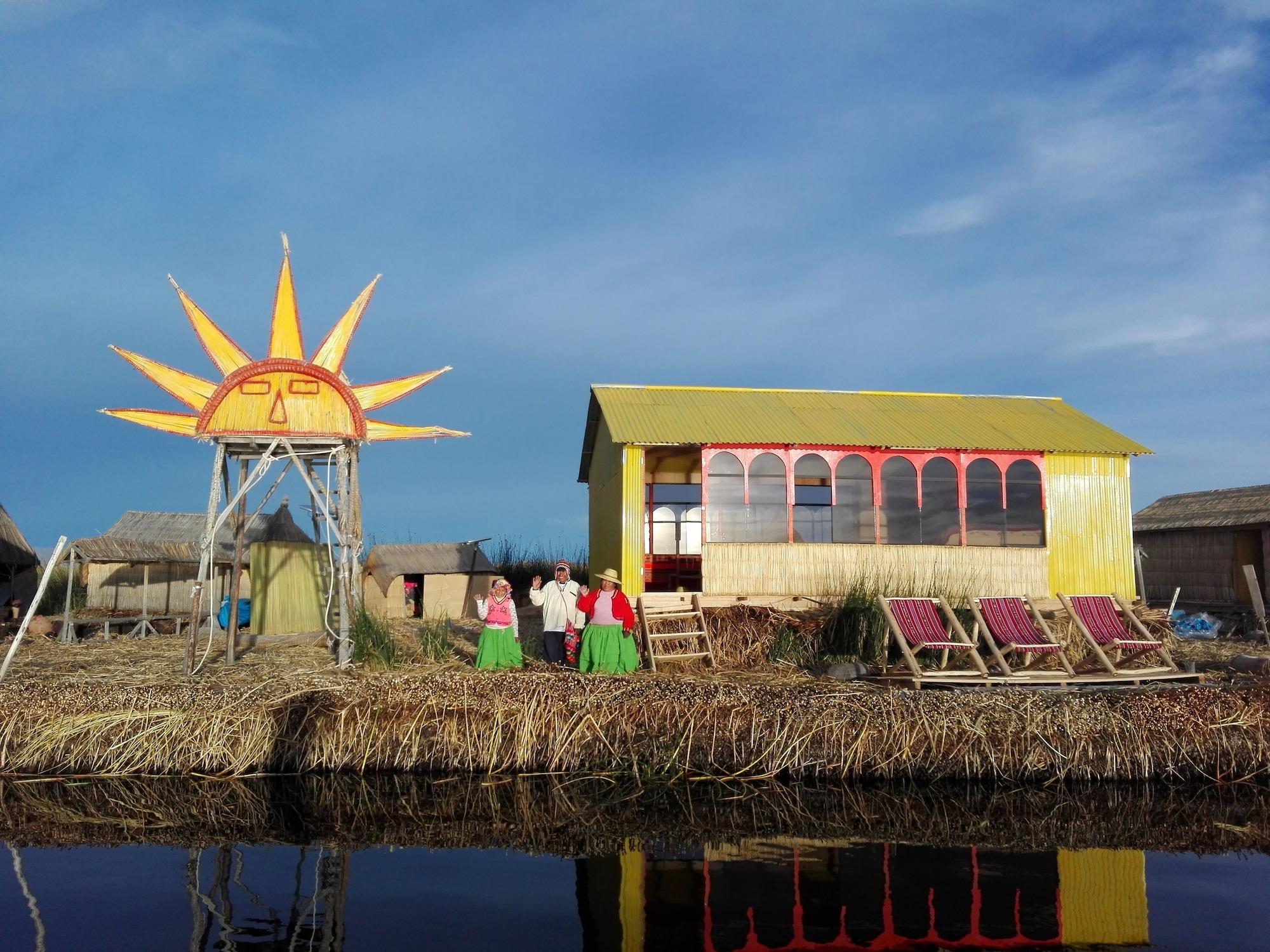 Varios Uros Aruntawi Lodge