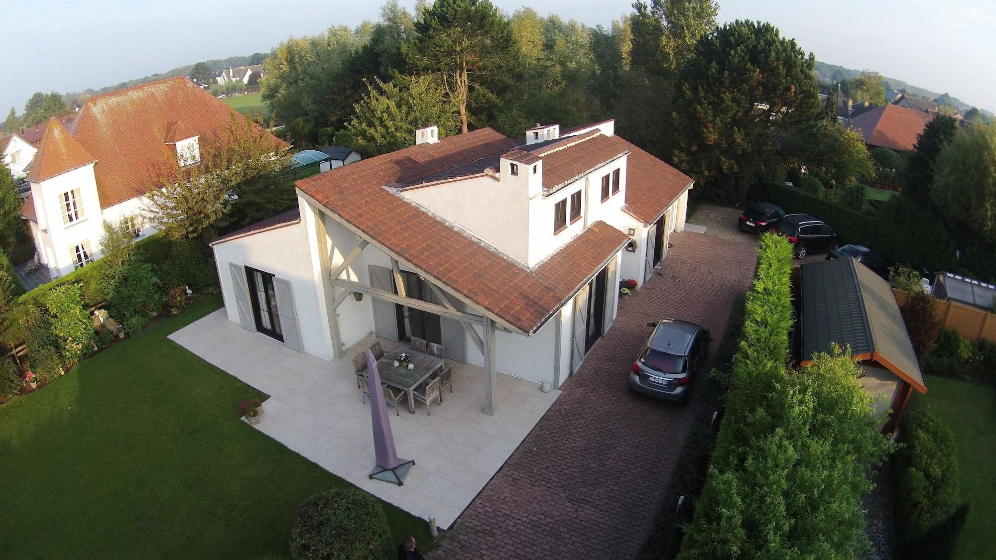 Varios B&B Yaca