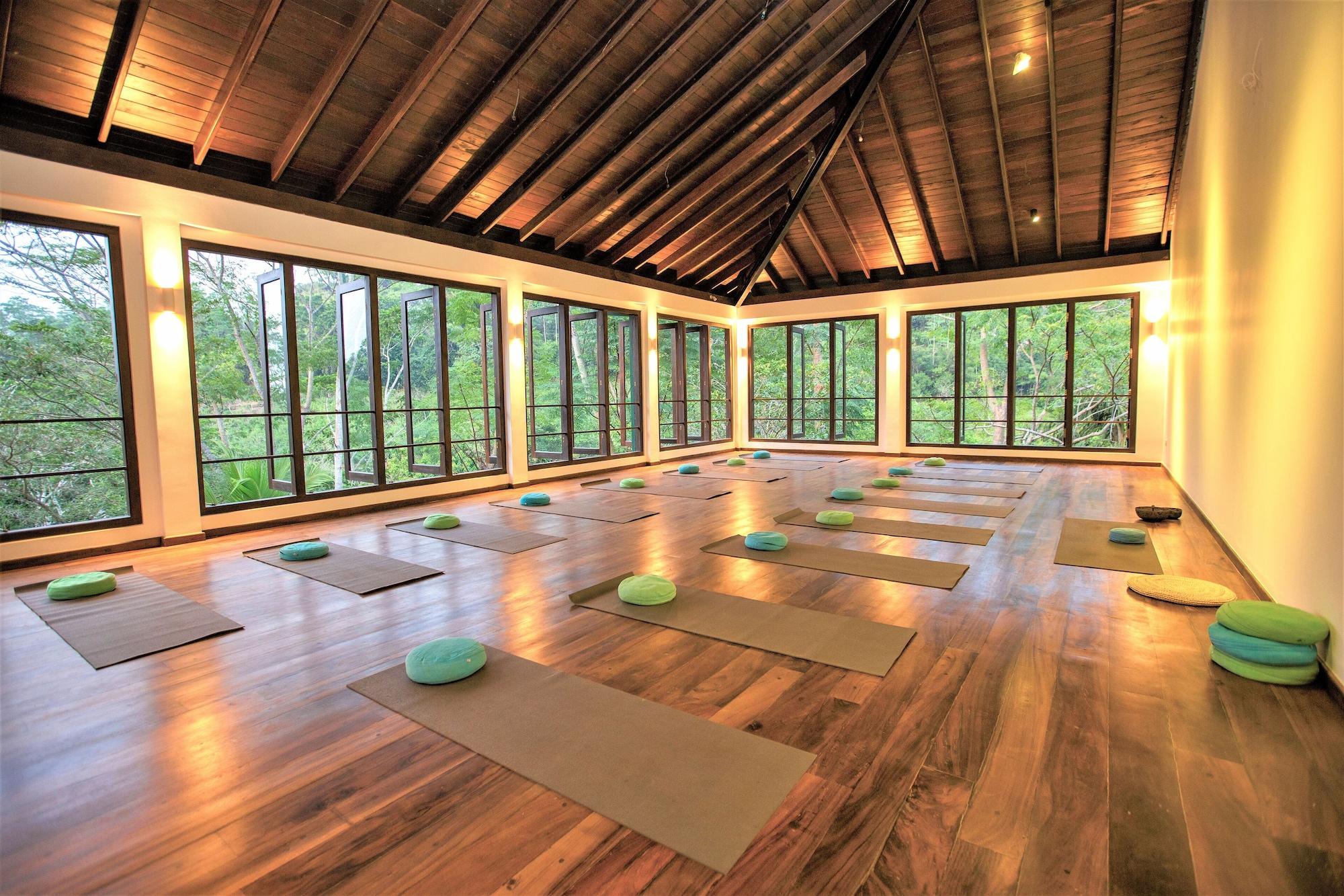 Gimnasio Niyagama House