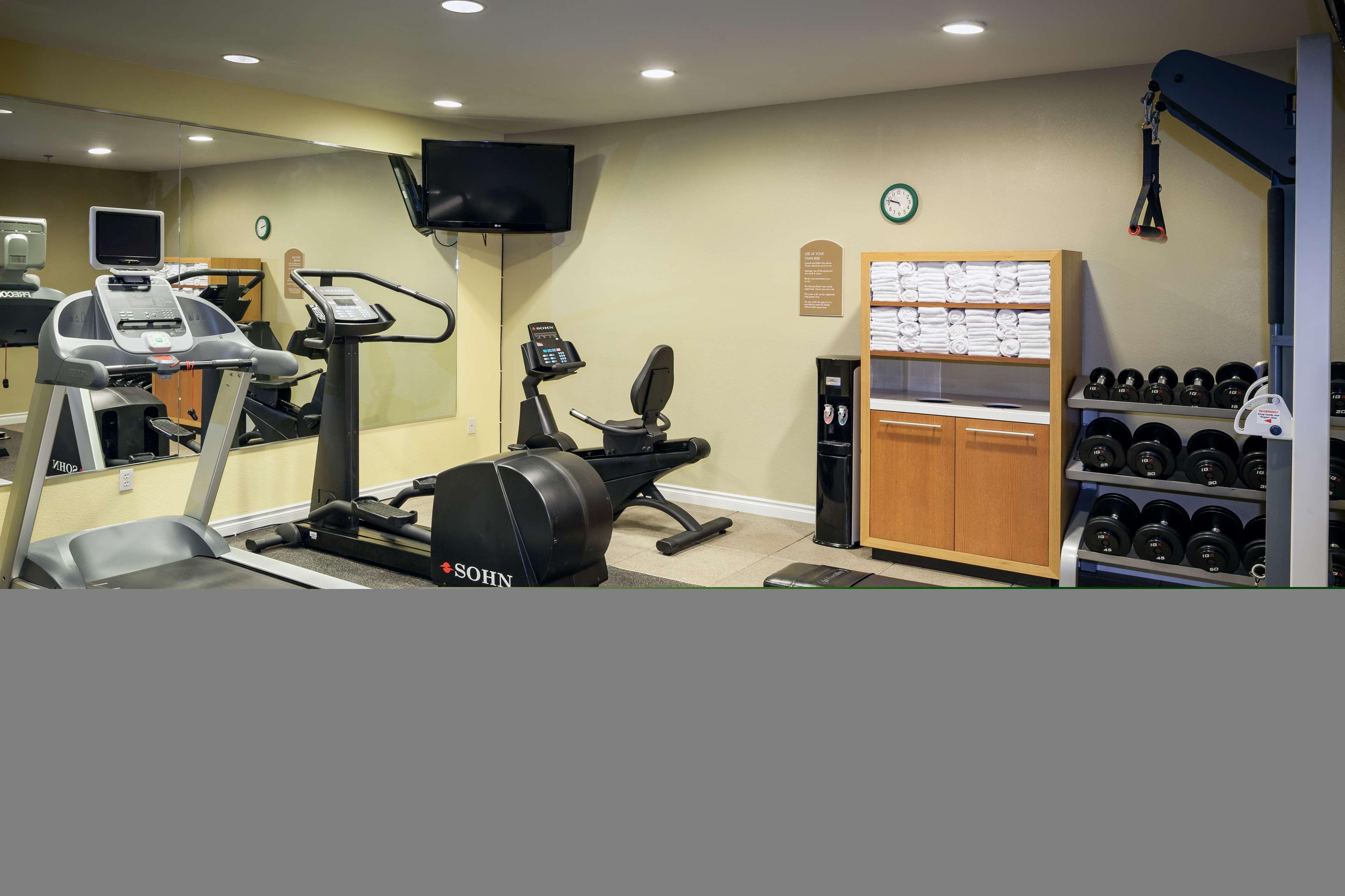 Gimnasio Plaza Inn & Suites at Ashland Creek