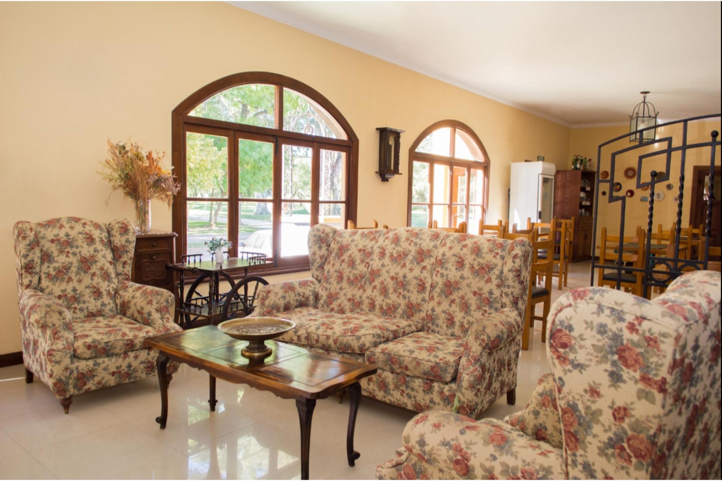 Vista Lobby San Carlos